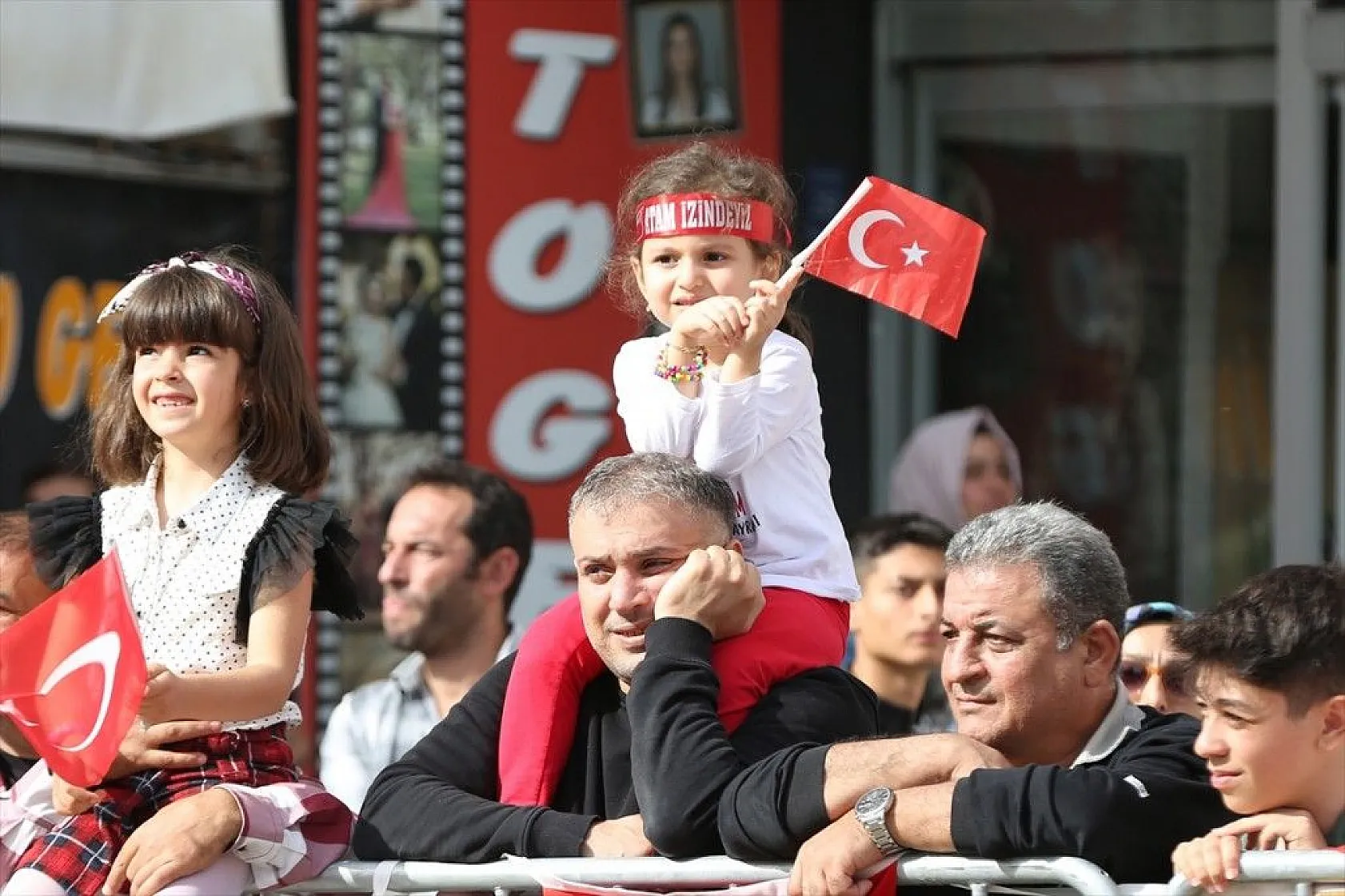 Cumhuriyet'in 100. yılı coşkuyla kutlandı