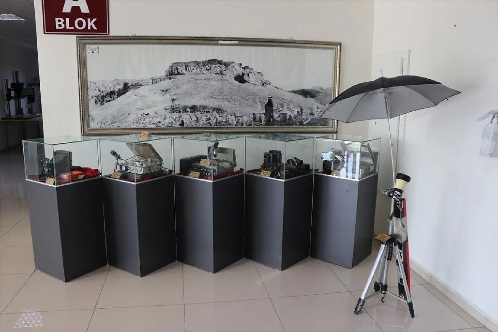 FÜ'de 'İletişim Müzesi' açıldı