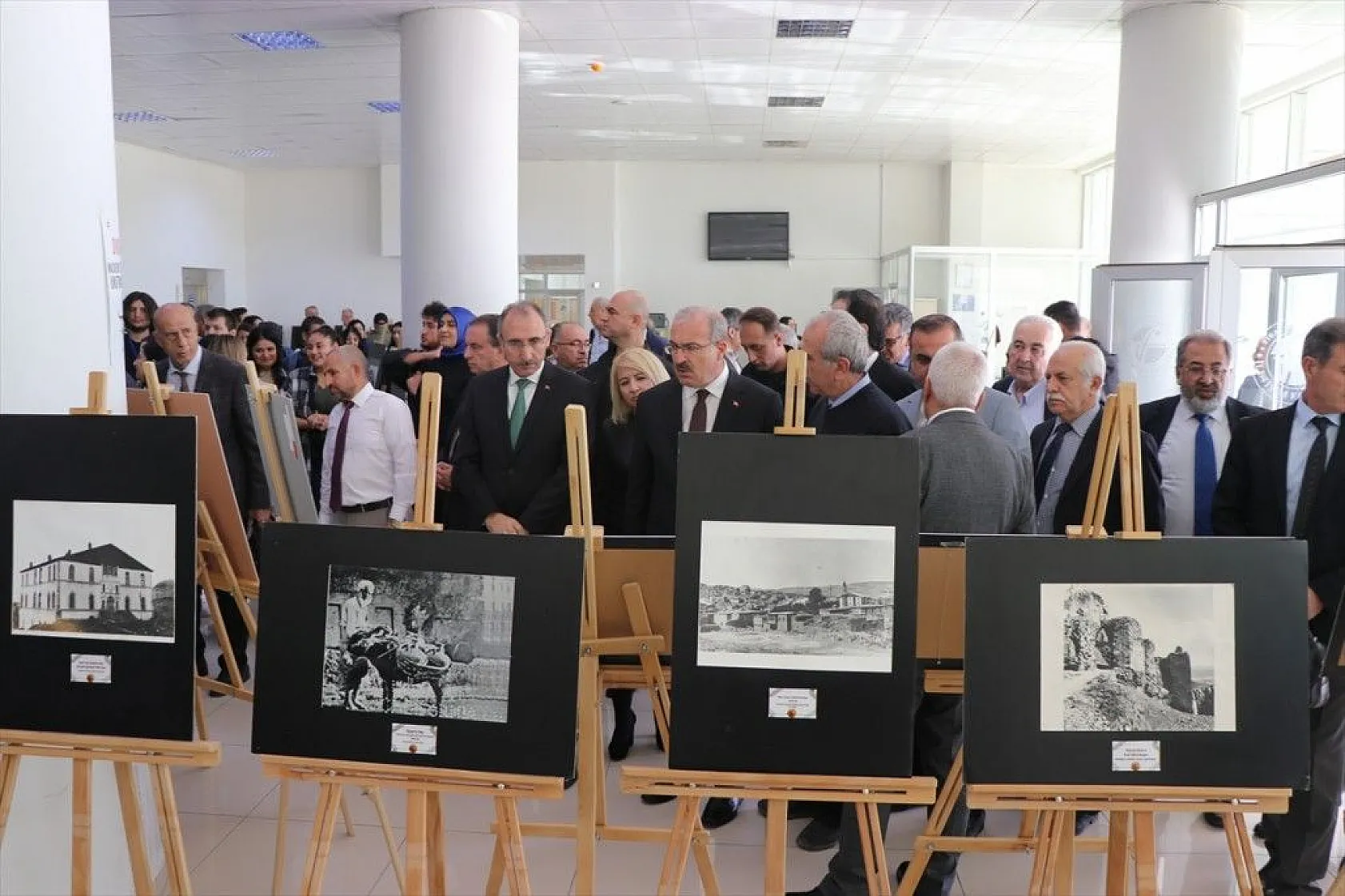 FÜ'de 'İletişim Müzesi' açıldı