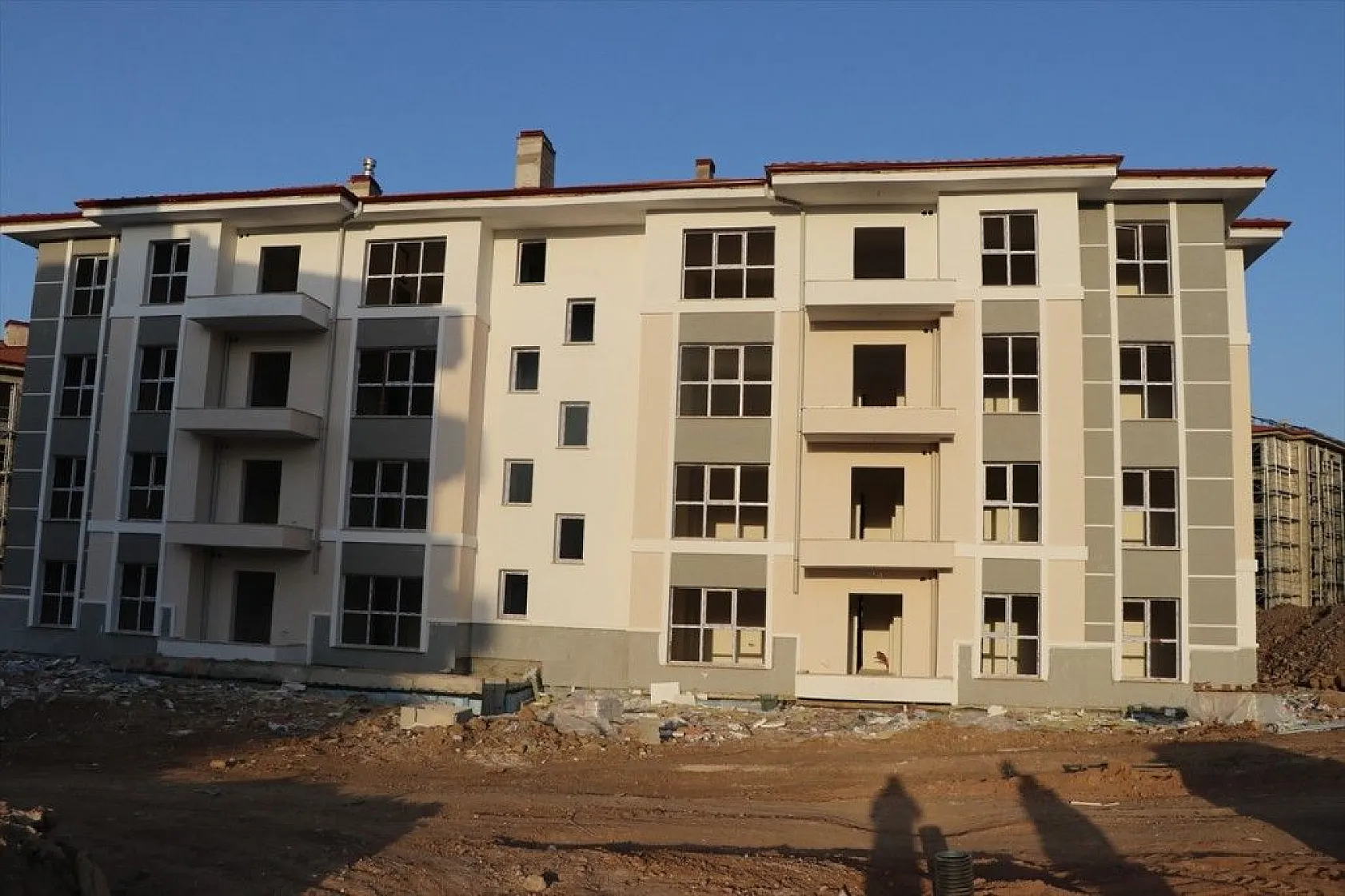 Elazığ'da 2 bin 936 deprem konutunun inşası etap etap ilerliyor