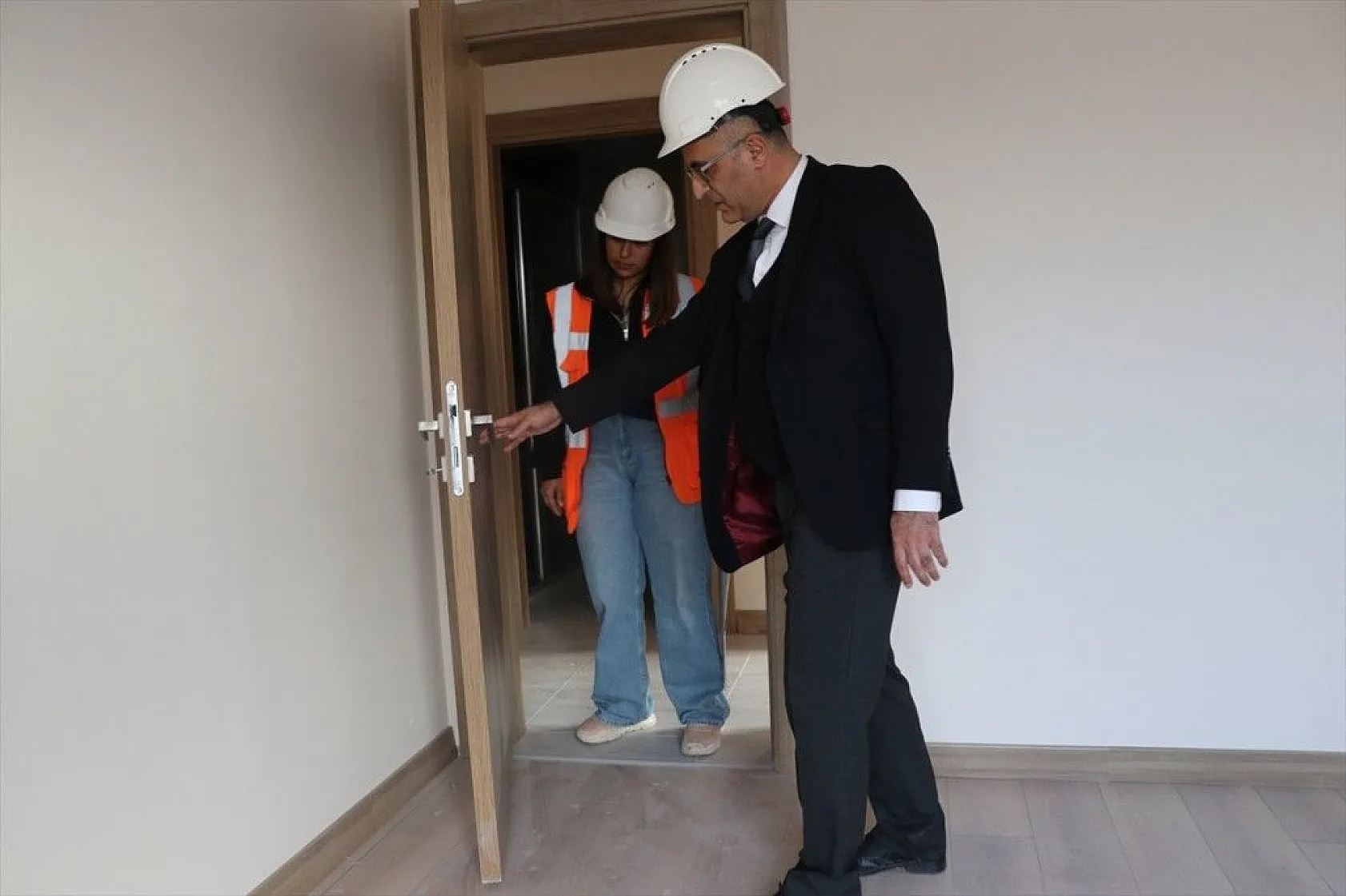 Elazığ'da 2 bin 936 deprem konutunun inşası etap etap ilerliyor