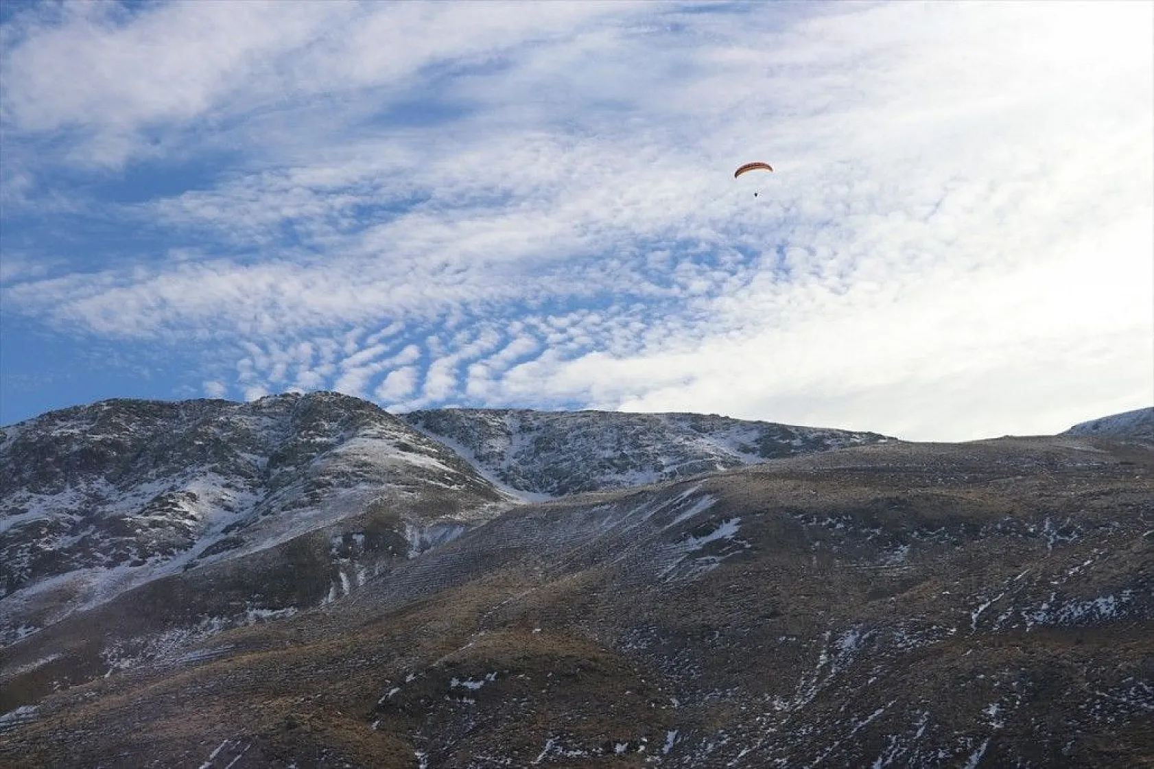 Göl manzaralı kayak merkezi yeni sezon için gün sayıyor