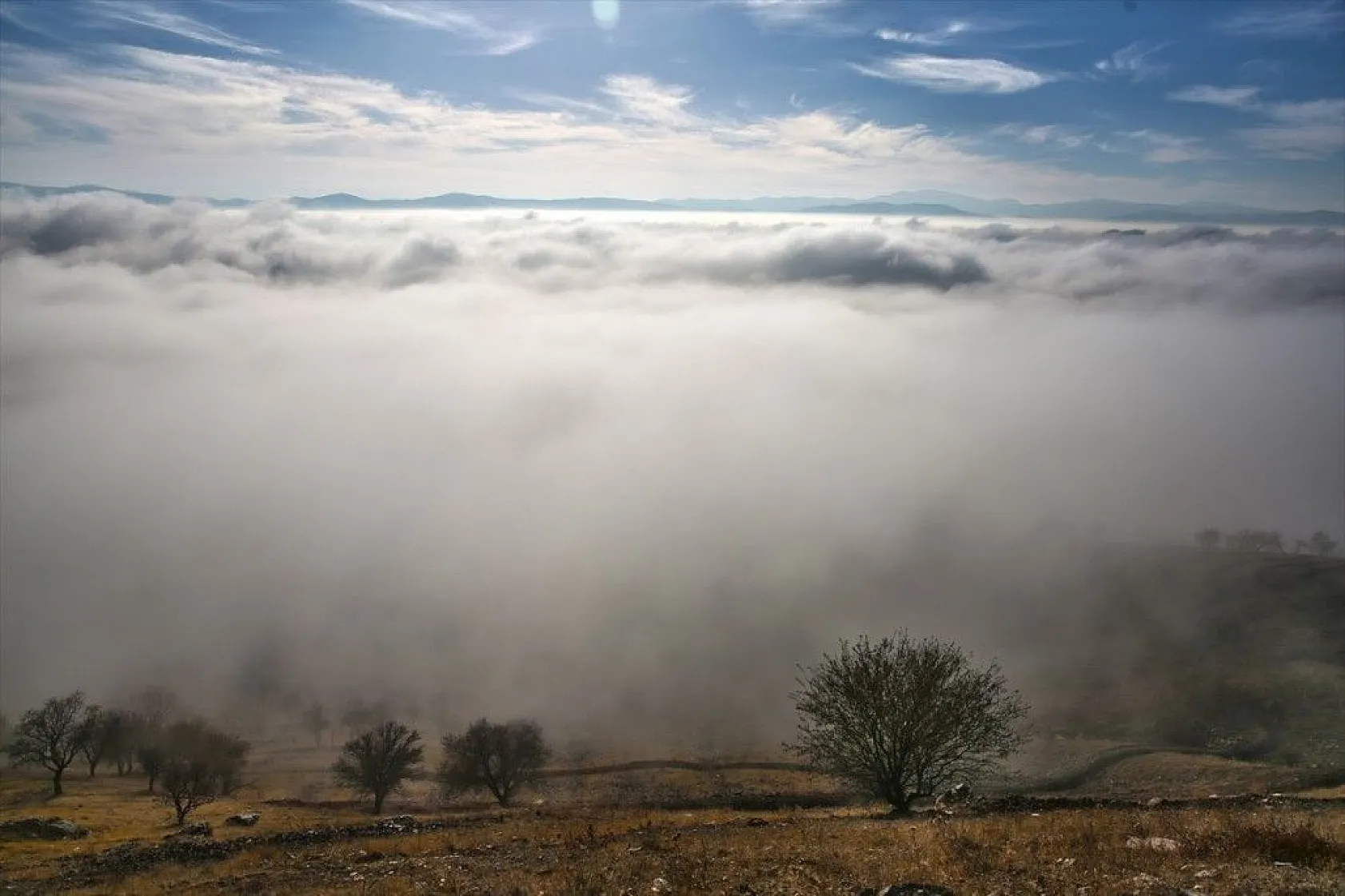 Elazığ sis bulutuyla kaplandı