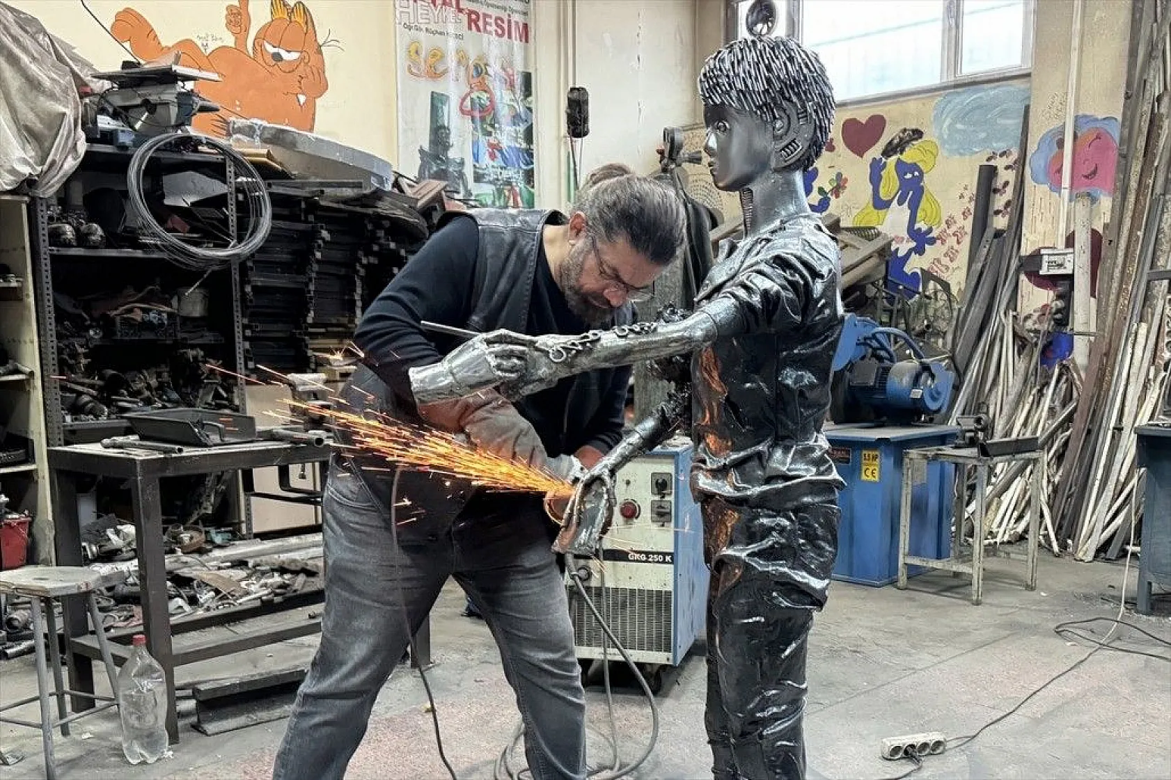 Elazığlı sanatçı Gazzeli çocukların  dramına dikkat çekti