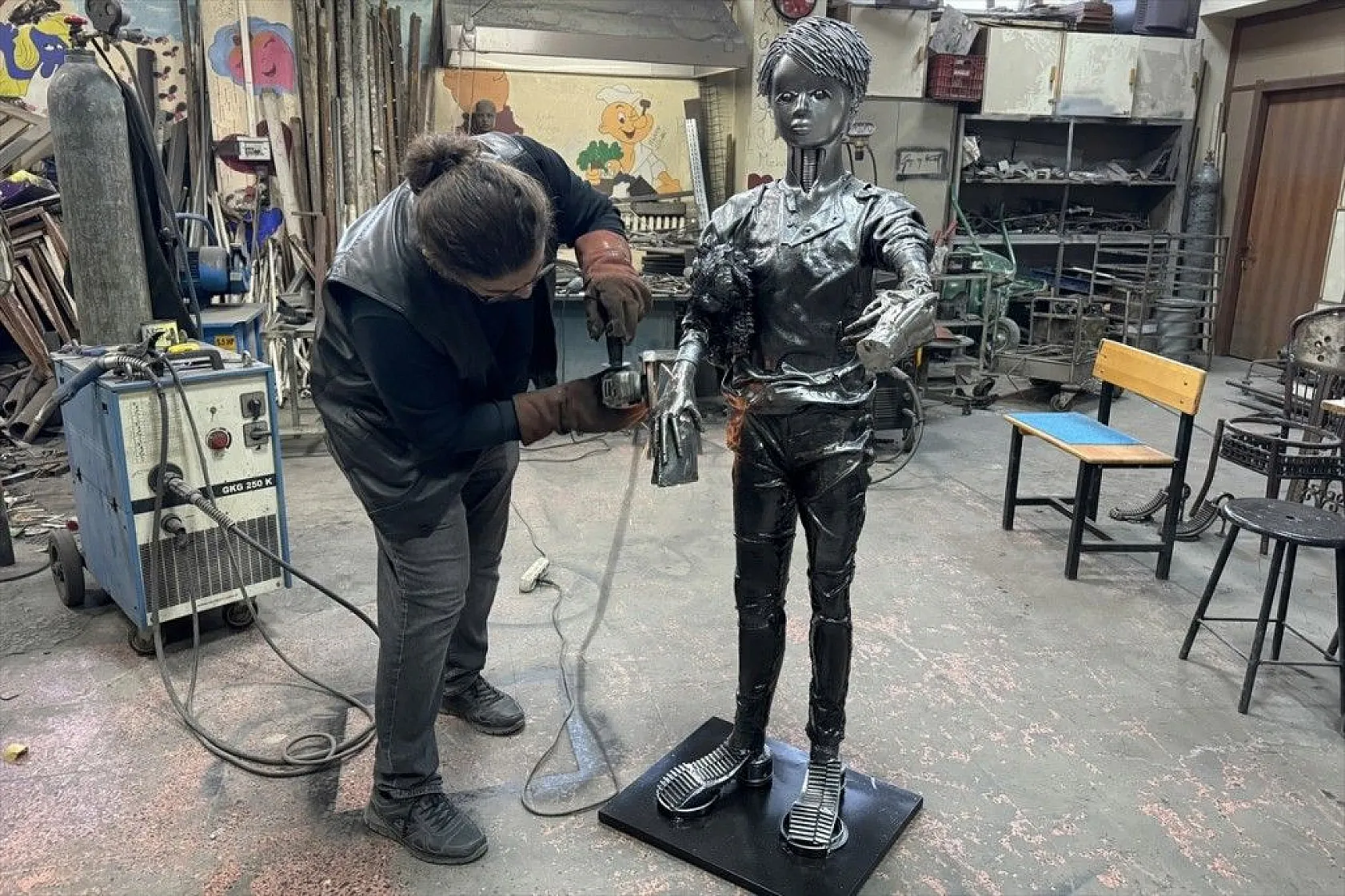 Elazığlı sanatçı Gazzeli çocukların  dramına dikkat çekti