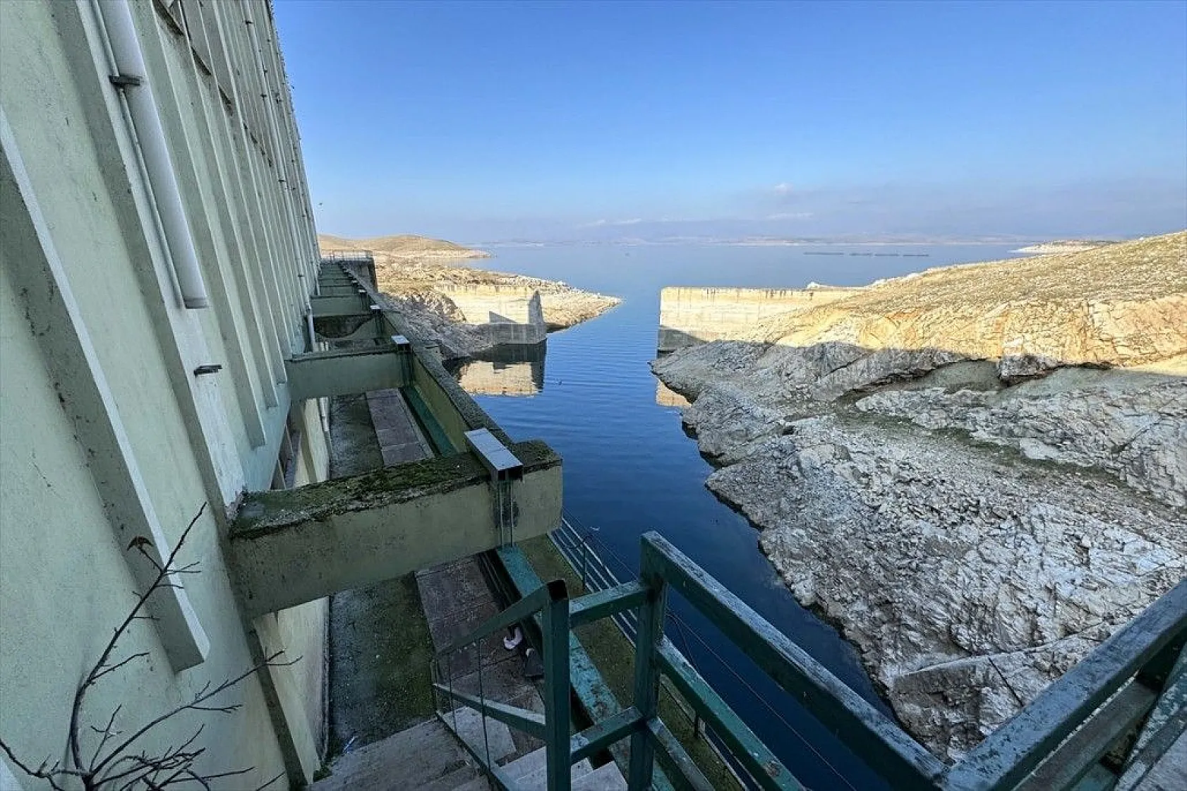 DSİ'nin kurduğu GES ile çiftçinin sulama için elektrik maliyeti azalacak