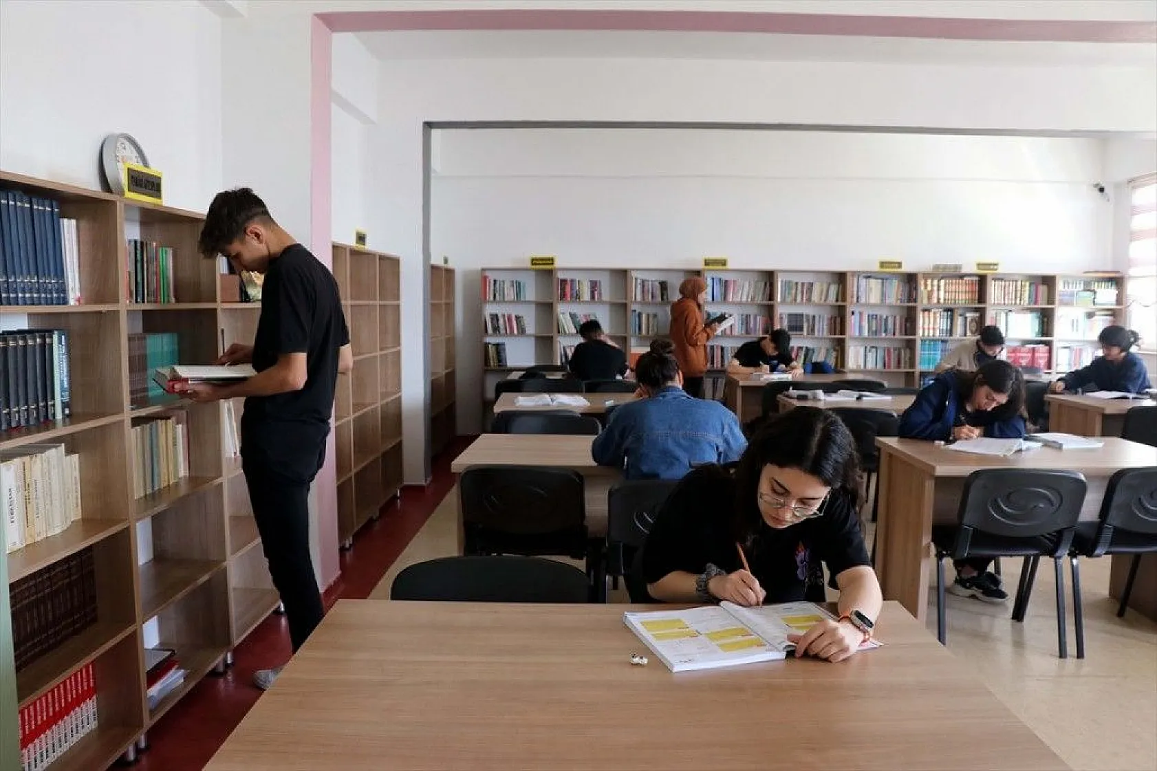 Elazığ'da kitap sevgisi yayılıyor