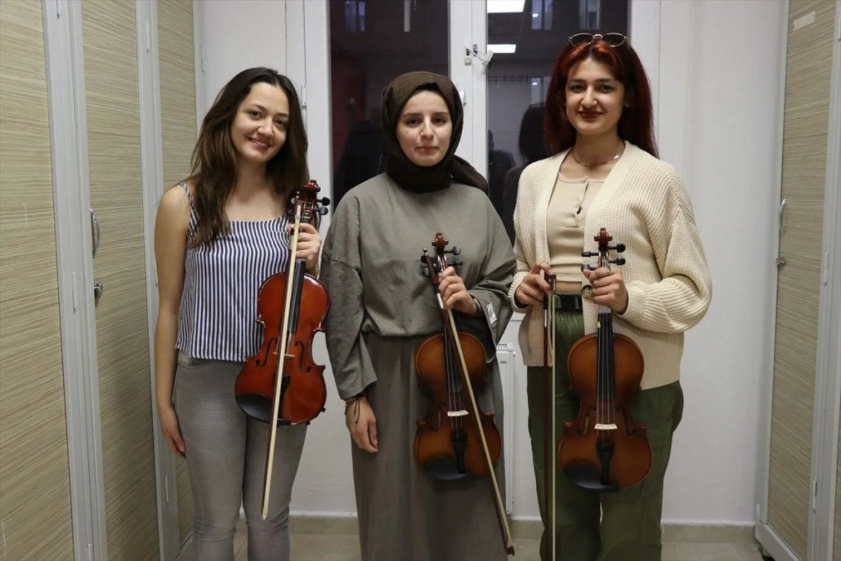 Yurt Kursları öğrencileri spora ve sanata yöneltti