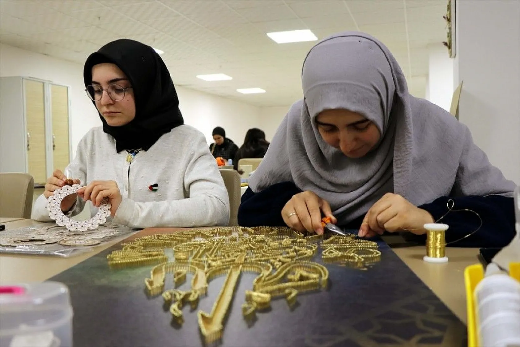 Yurt Kursları öğrencileri spora ve sanata yöneltti