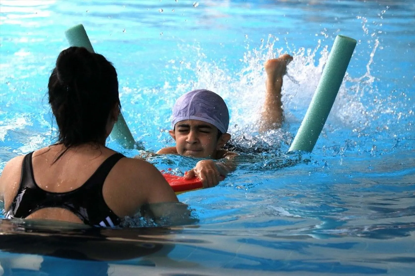 6 yılda 37 bini aşkın çocuk yüzme öğrendi