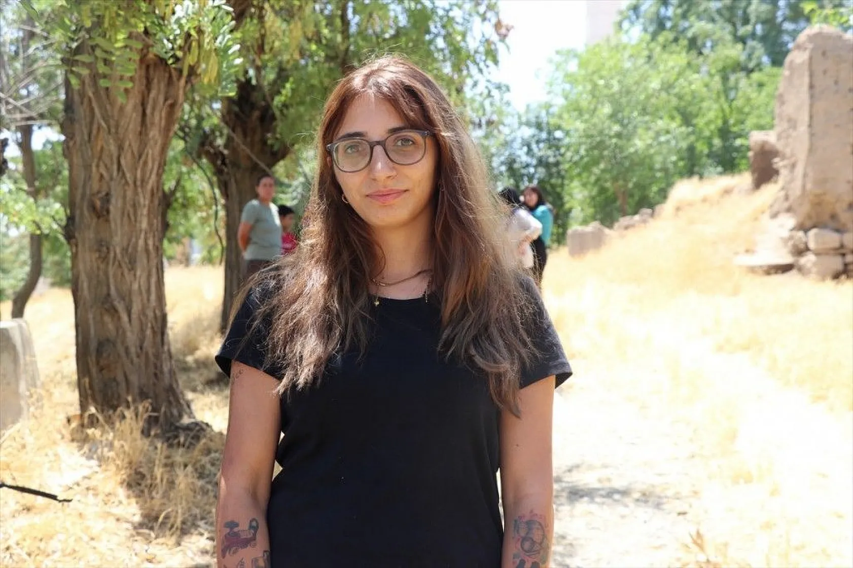 İsrail'in zulmünü köy köy gezerek tiyatroyla anlatıyorlar