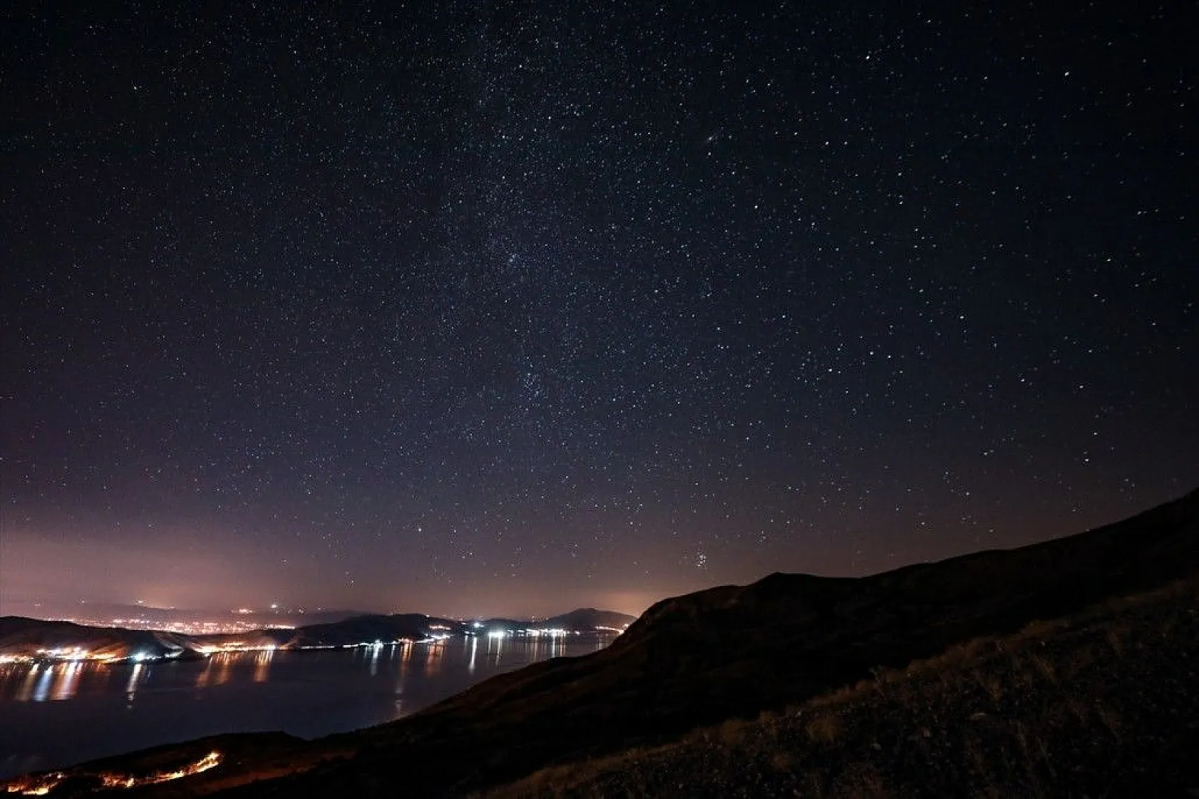 Elazığ'da 'Perseid meteor yağmuru' gözlemlendi