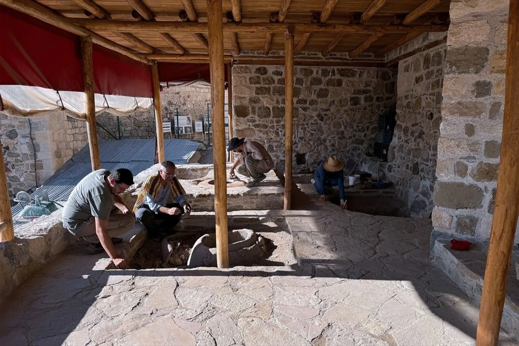 Harput Kalesi'nde bulunan 'objeler' sergilenecek