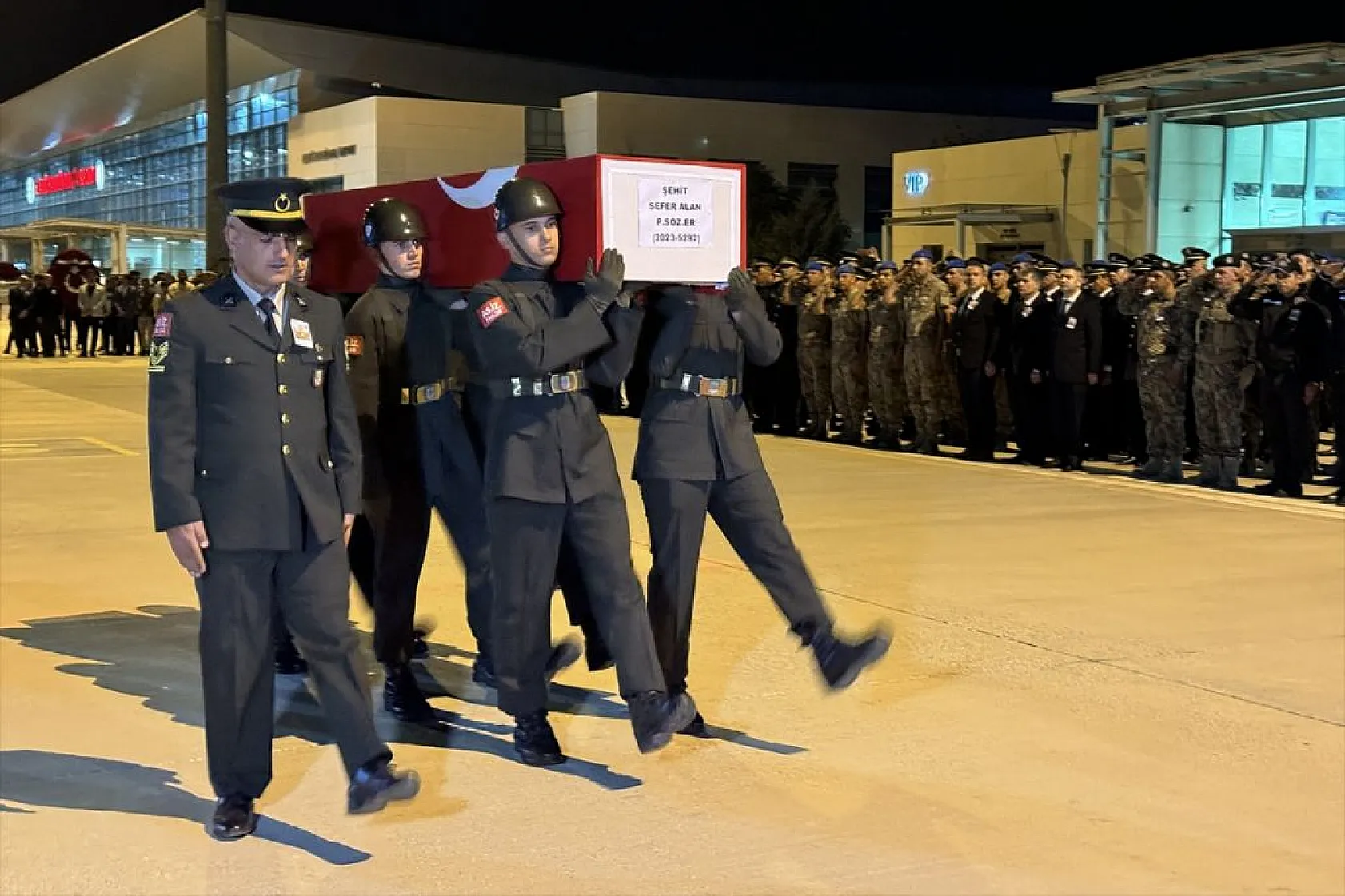 Şehidin naaşı memleketi Elazığ'a getirildi