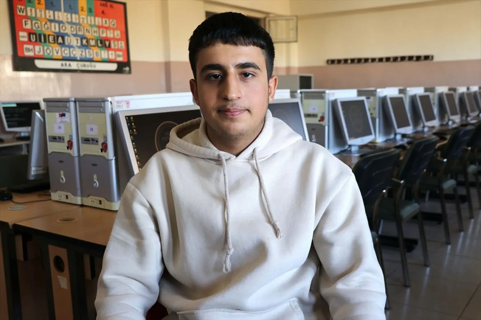 Harun öğretmen 'Sıfır Atık Projesi'ne katkı sağlıyor