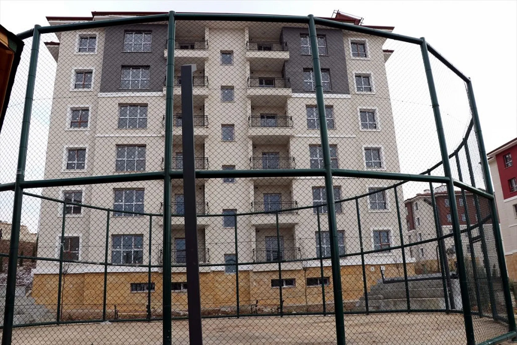 9.690 konut bu yıl depremzedelerle buluşacak