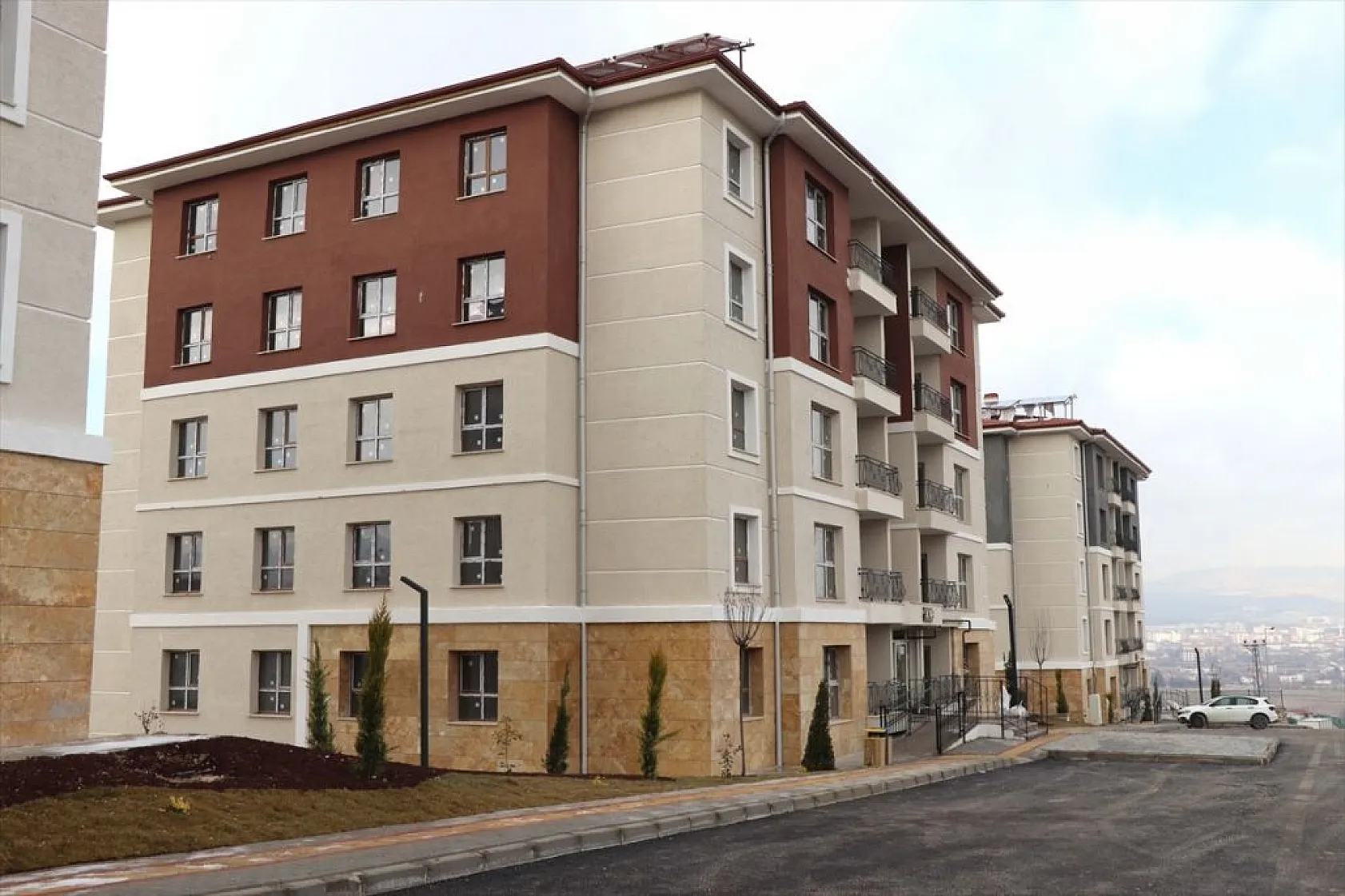 9.690 konut bu yıl depremzedelerle buluşacak