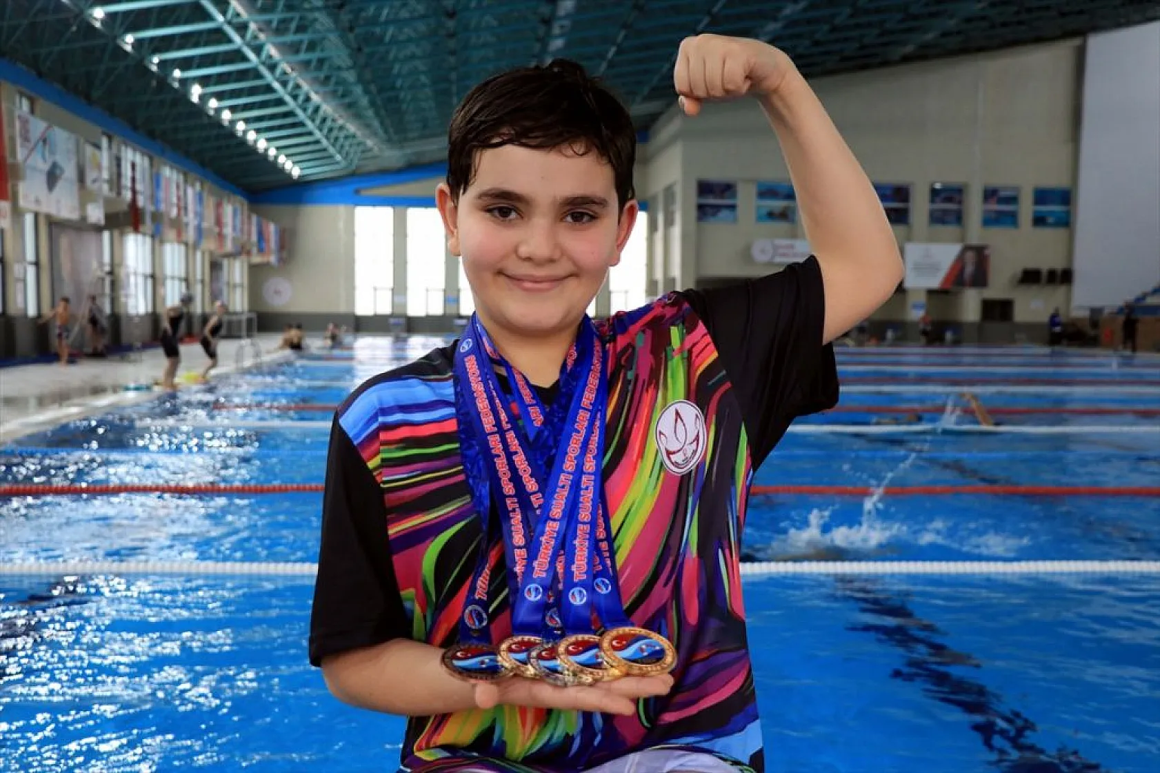 Su korkusunu yendi, şampiyon oldu