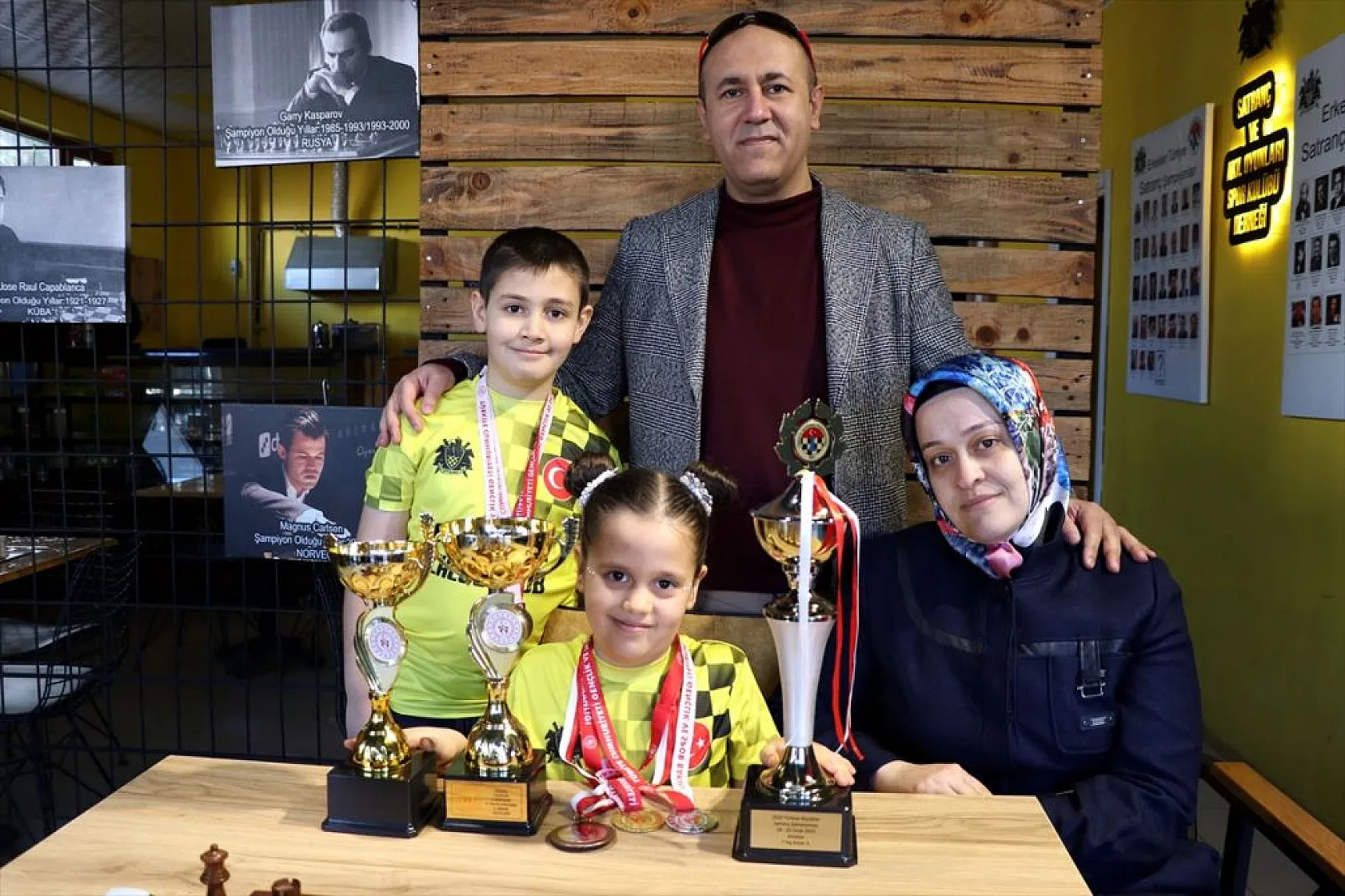 Satrancın minik ustası zirveye göz dikti