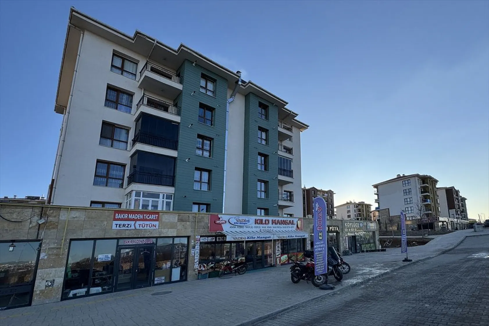 Elazığ'da 8 bin 834 konut hak sahiplerine teslim edildi