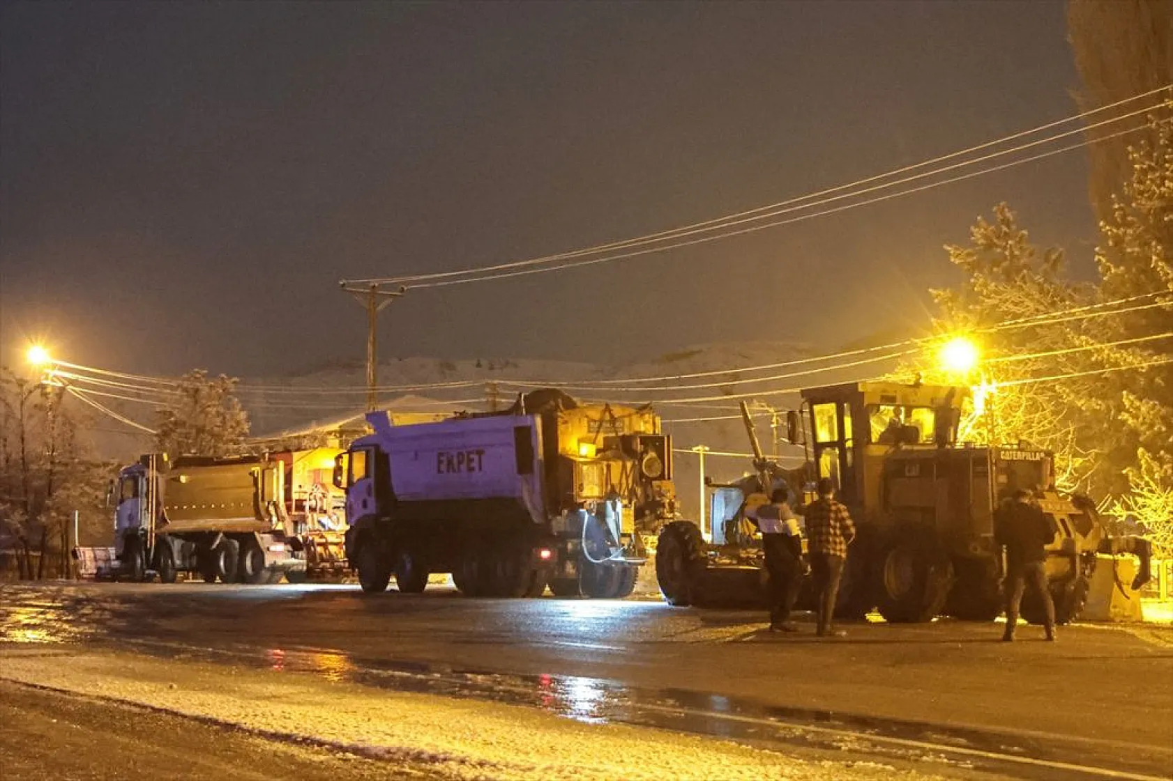 Malatya-Kayseri yolu gece saatlerinde trafiğe kapatıldı
