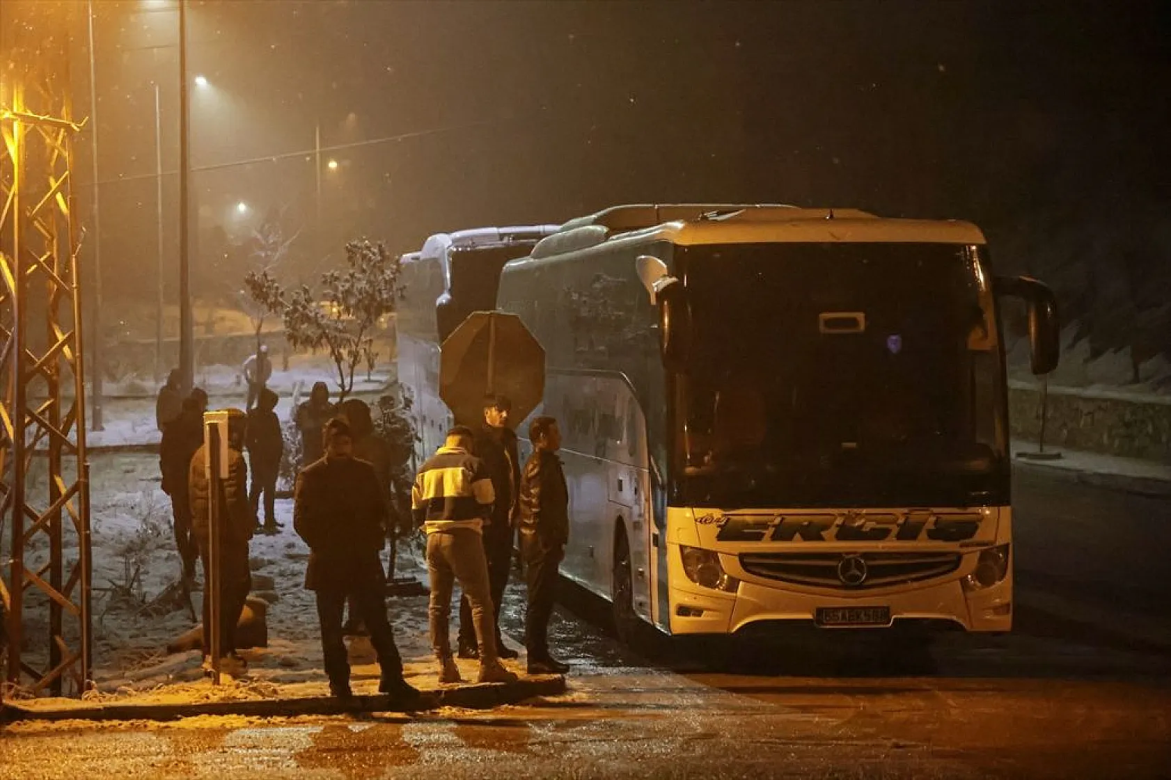 Malatya-Kayseri yolu gece saatlerinde trafiğe kapatıldı