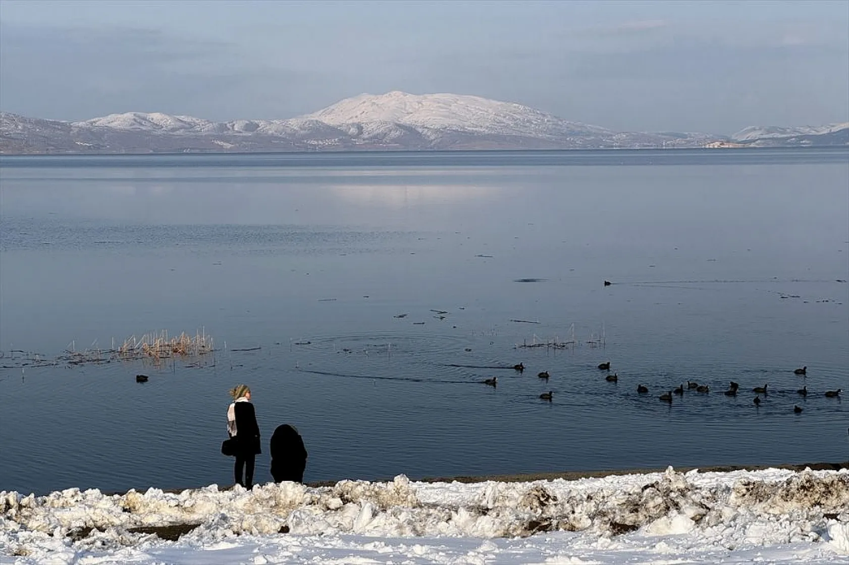 Hazar Gölü havadan görüntülendi