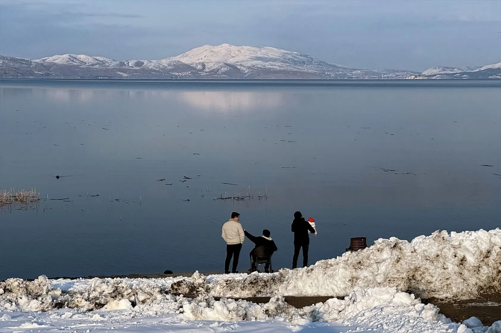 Hazar Gölü havadan görüntülendi