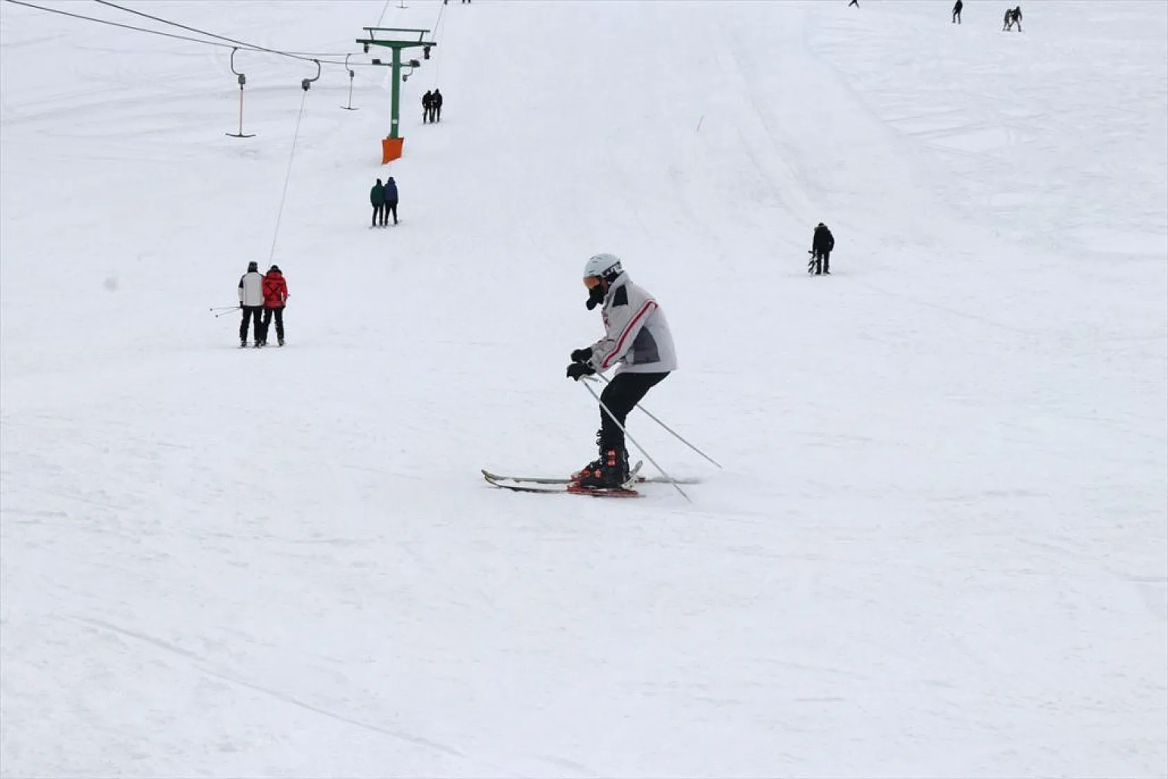 Kış turizminin gözdesi: Hazarbaba Kayak Merkezi