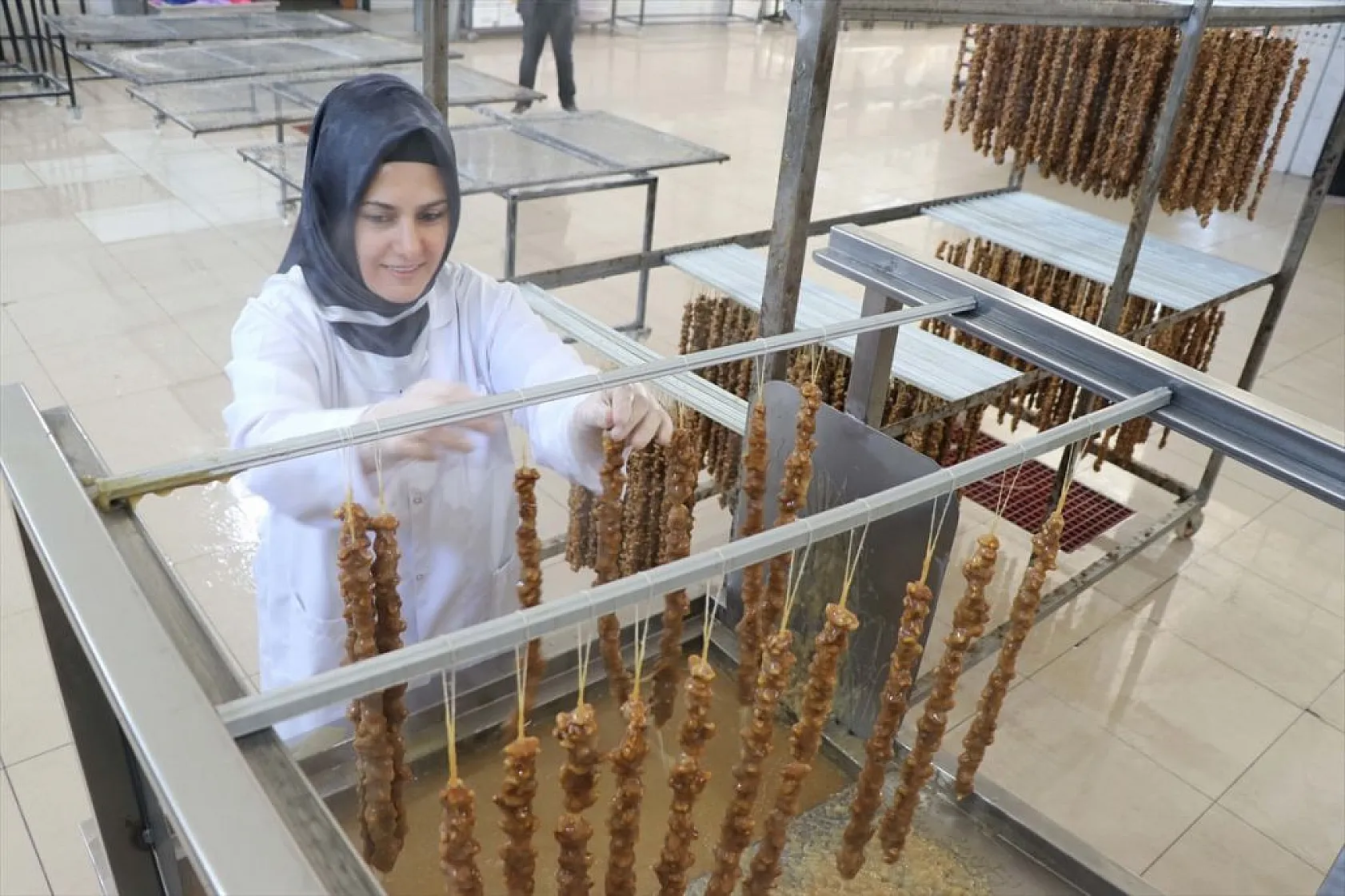 Gelin geldi, eşinin işini büyüttü