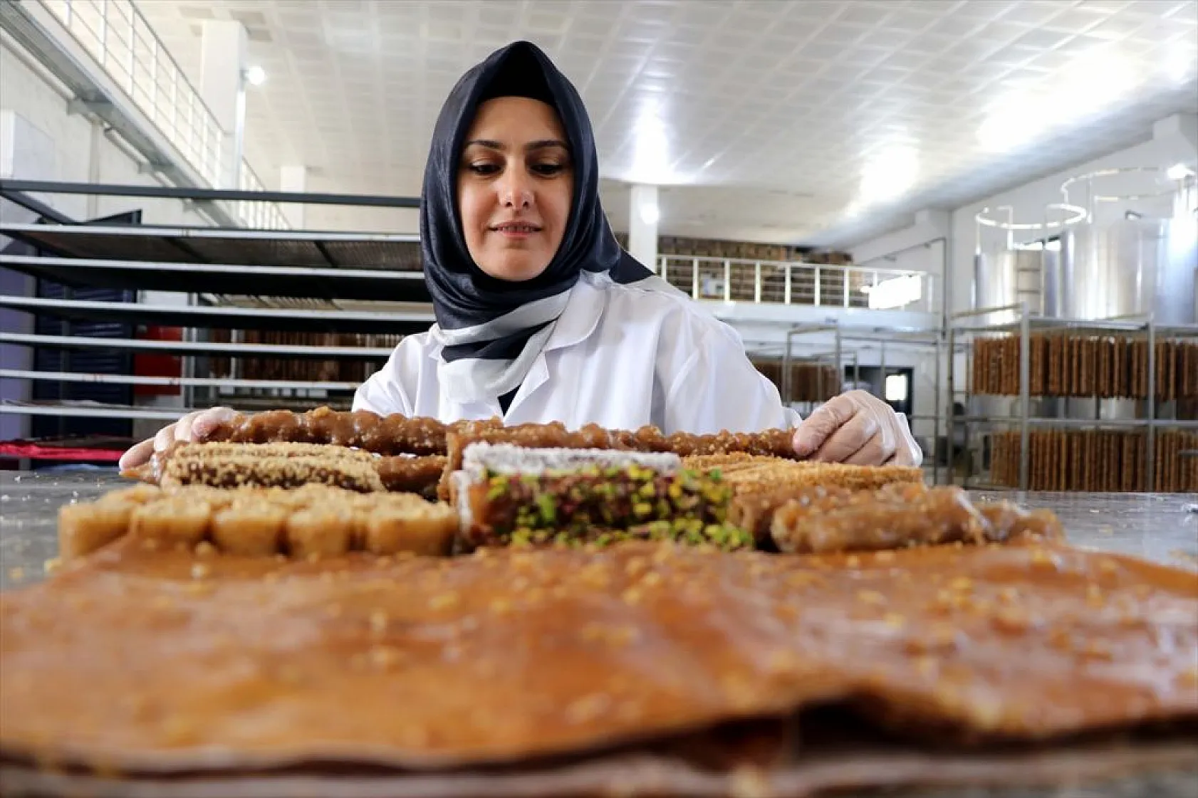 Gelin geldi, eşinin işini büyüttü