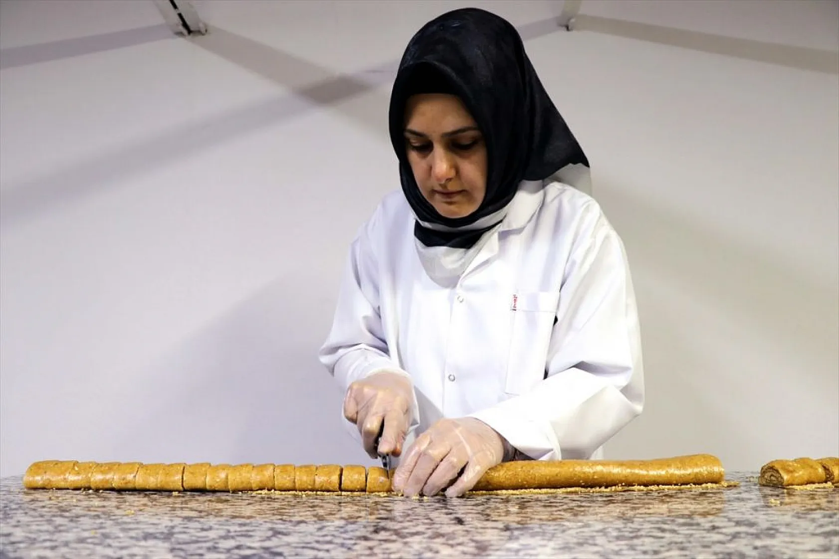 Gelin geldi, eşinin işini büyüttü