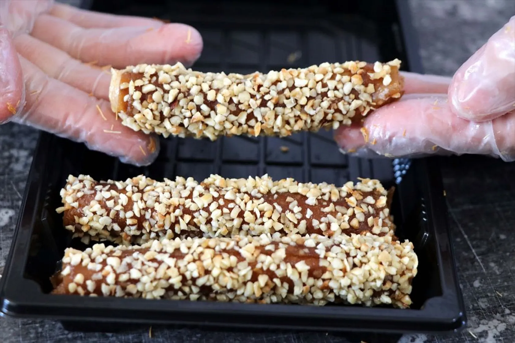 Gelin geldi, eşinin işini büyüttü