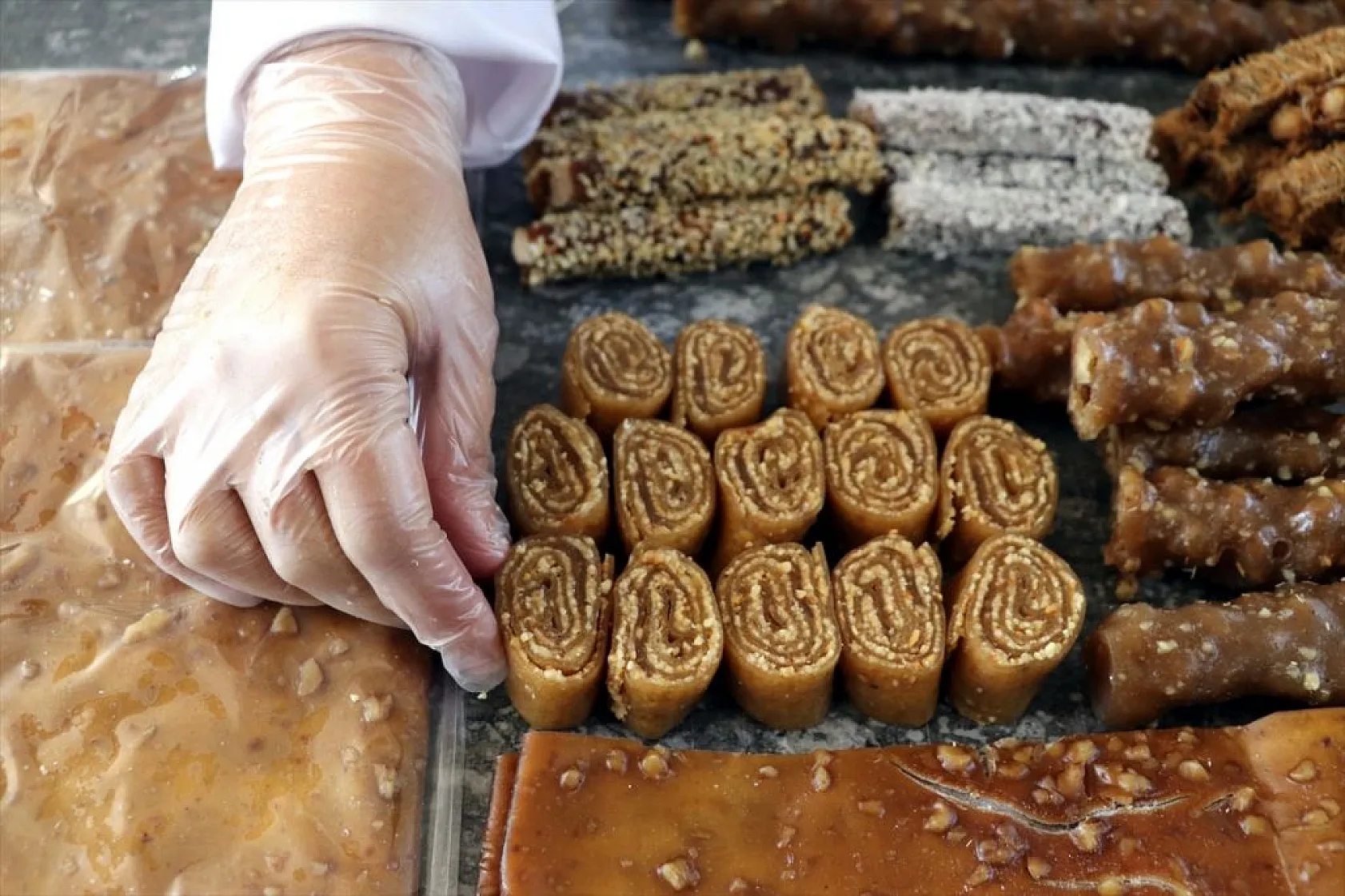 Gelin geldi, eşinin işini büyüttü