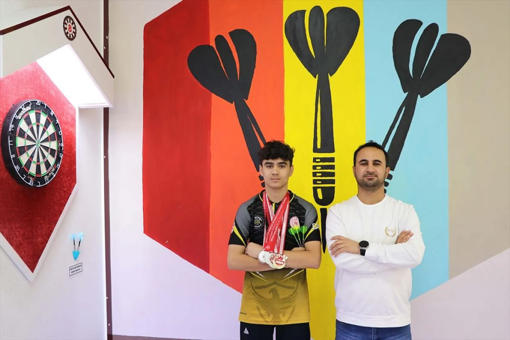 Dart şampiyonunun gözü milli formada