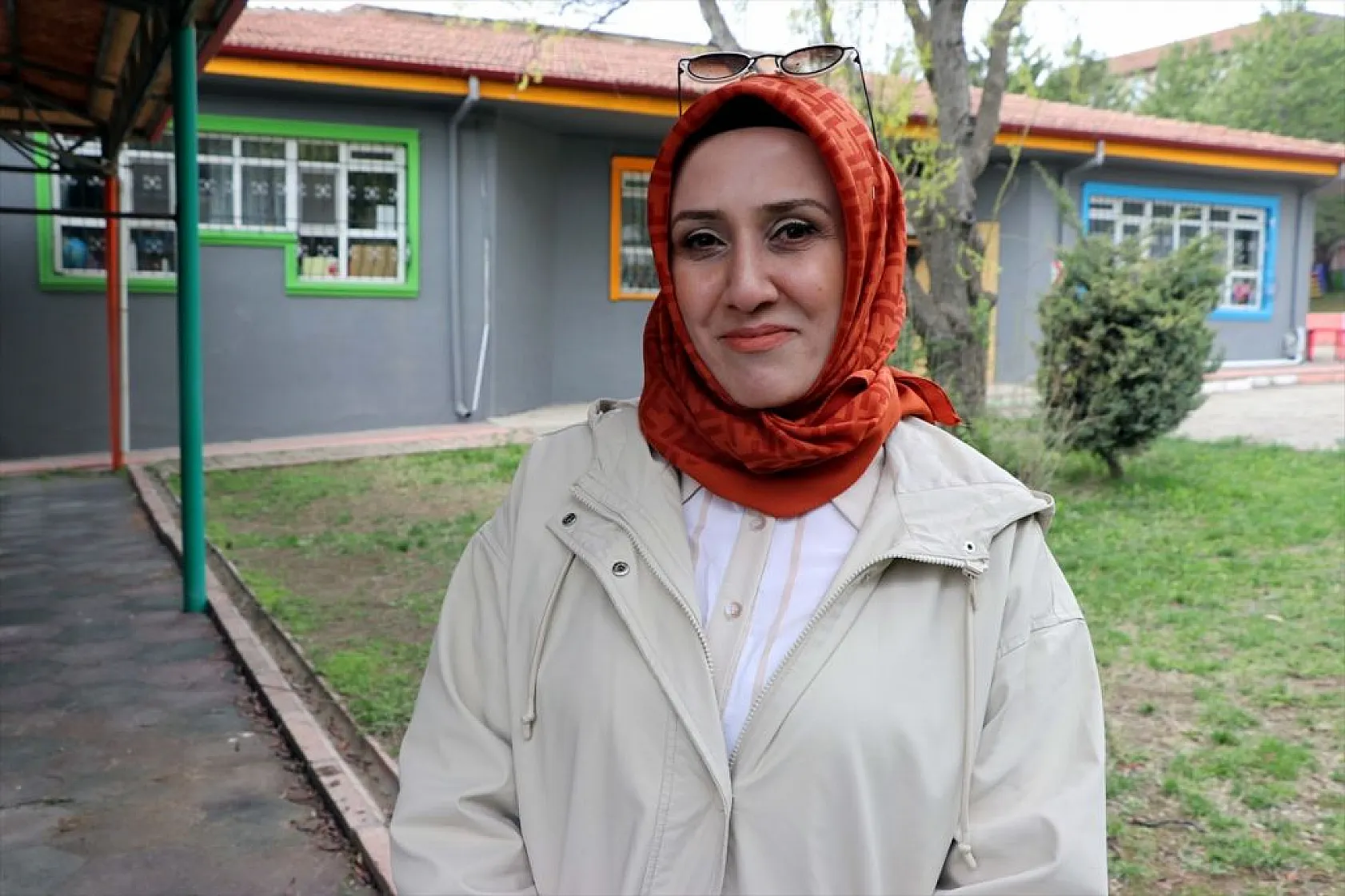 Üniversitelilerden miniklere çevre eğitimi