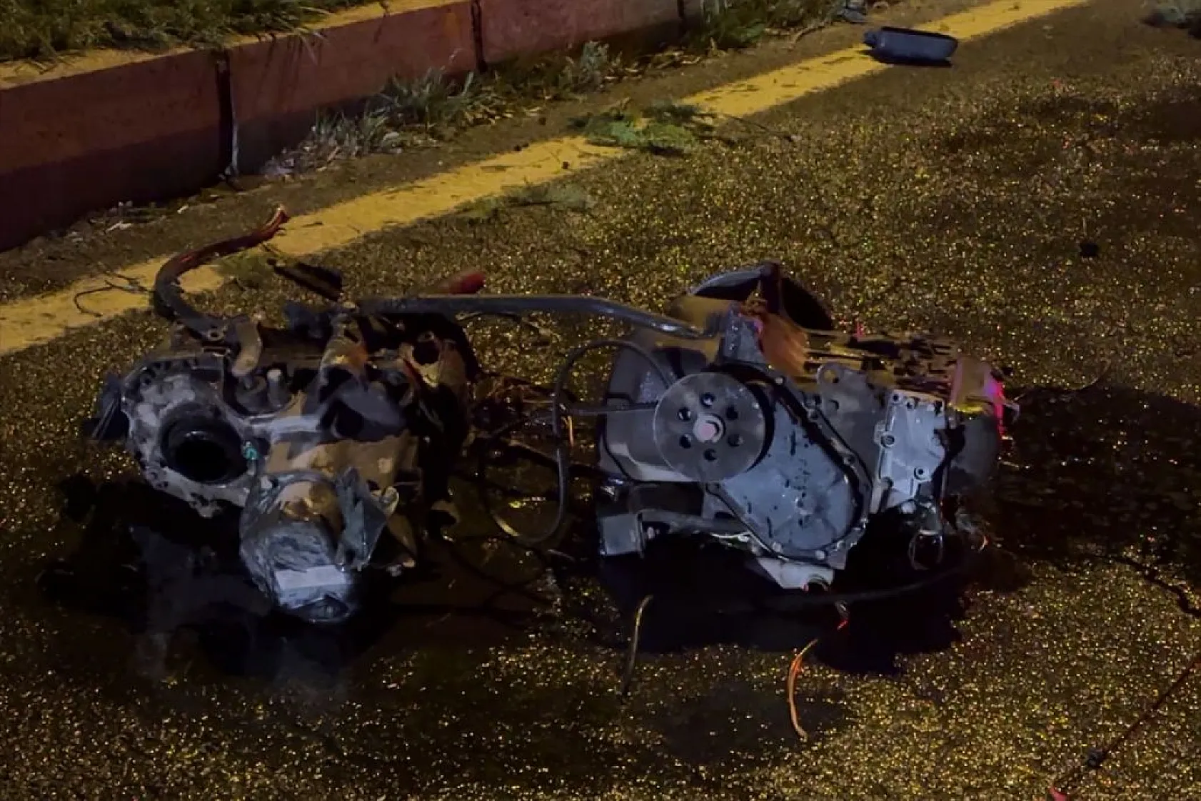 Elazığ'da otomobil ile kamyonet çarpıştı