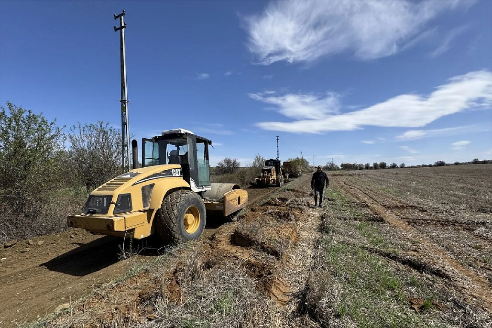 Sel ve heyelan mağdurlarına yardım mesaisi