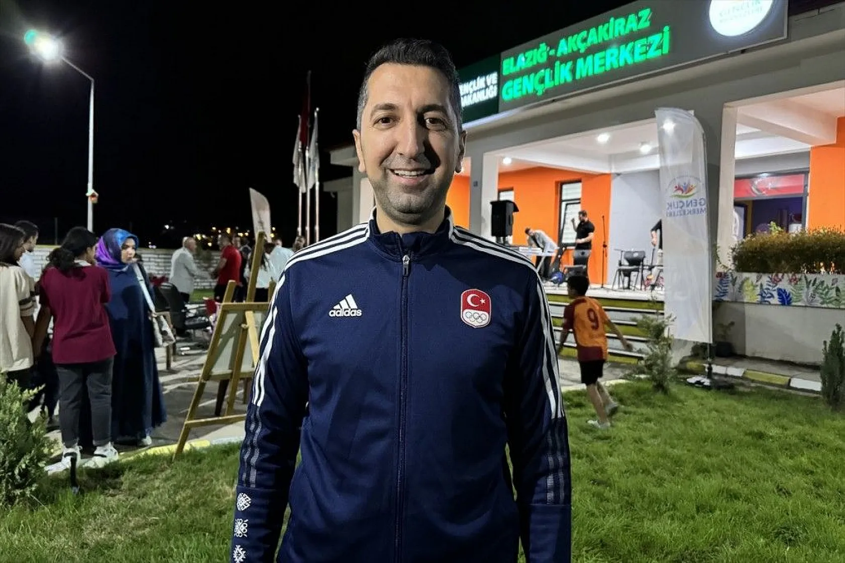 Akçakiraz Gençlik Merkezinde öğrenciler yeteneklerini sergiledi