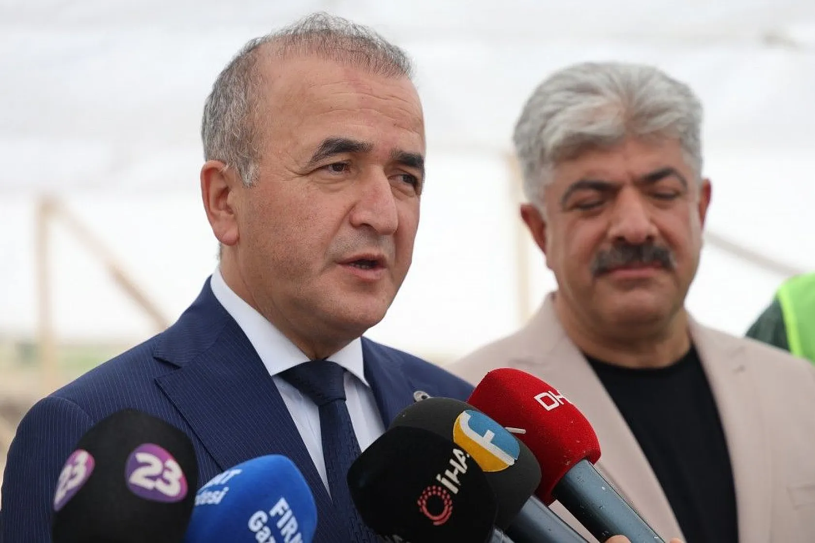 Türkiye'de bir ilk! Tek parça halinde çıkarıldı