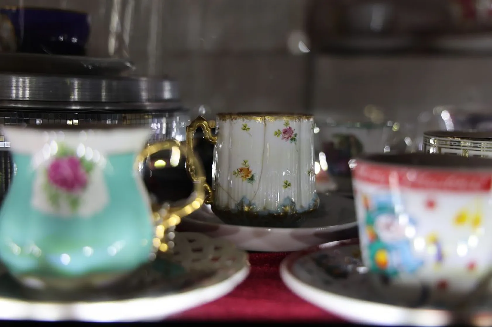 Bu müzede 6 binin üzerinde fincan sergileniyor