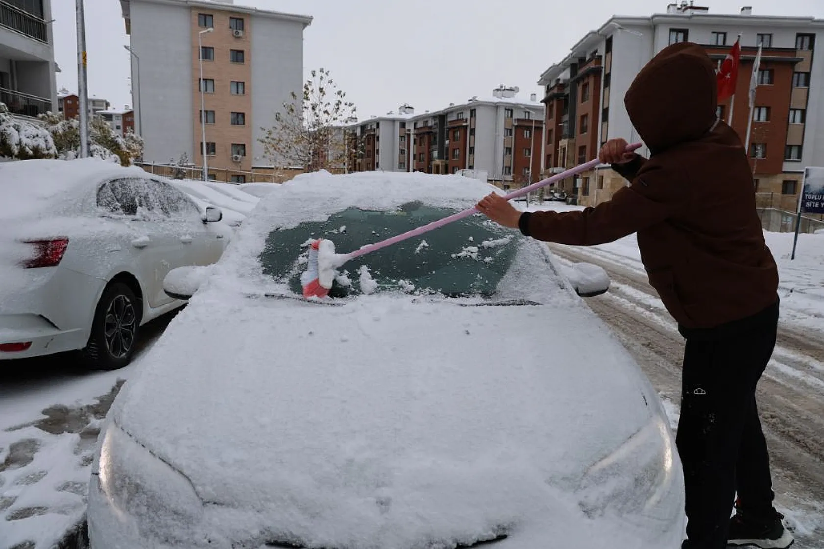 Elazığ beyaza büründü