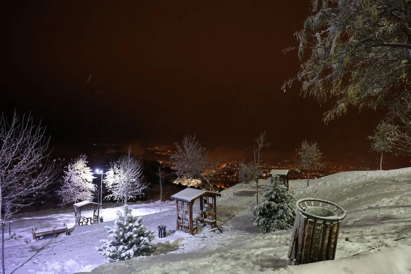 Harput'ta kar ve sis büyüledi