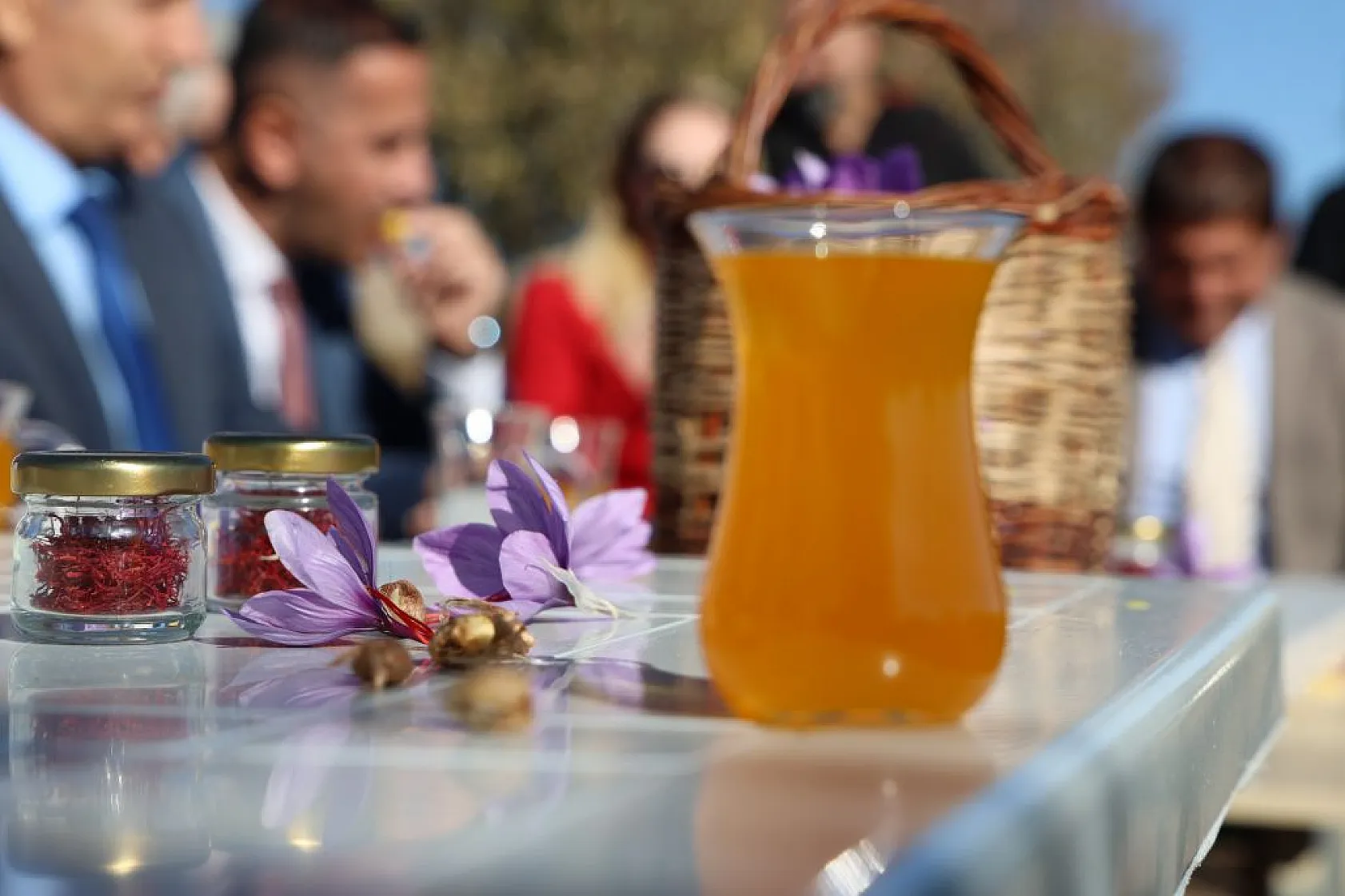 Elazığ'da 'kırmızı altın' safran ekonomiye can veriyor