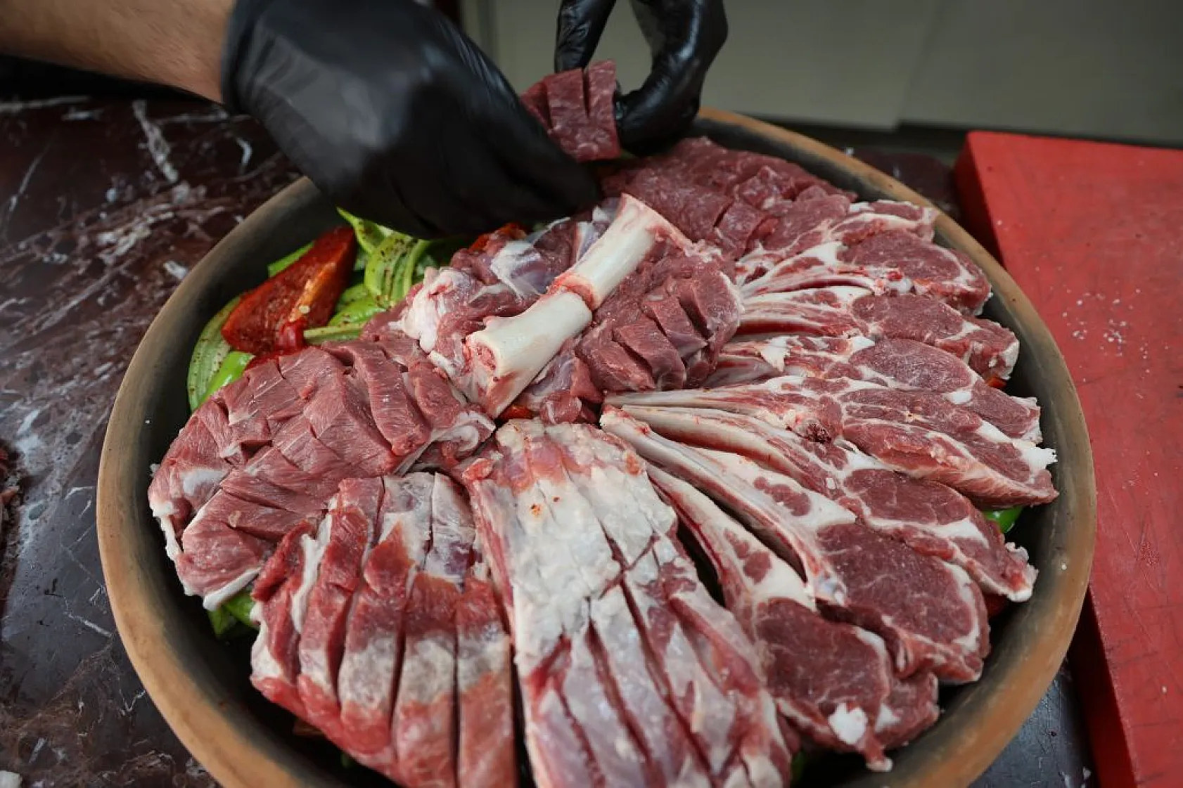 Elazığ'ın meşhur 'Palu Tava'sı iftar sofralarını süslüyor