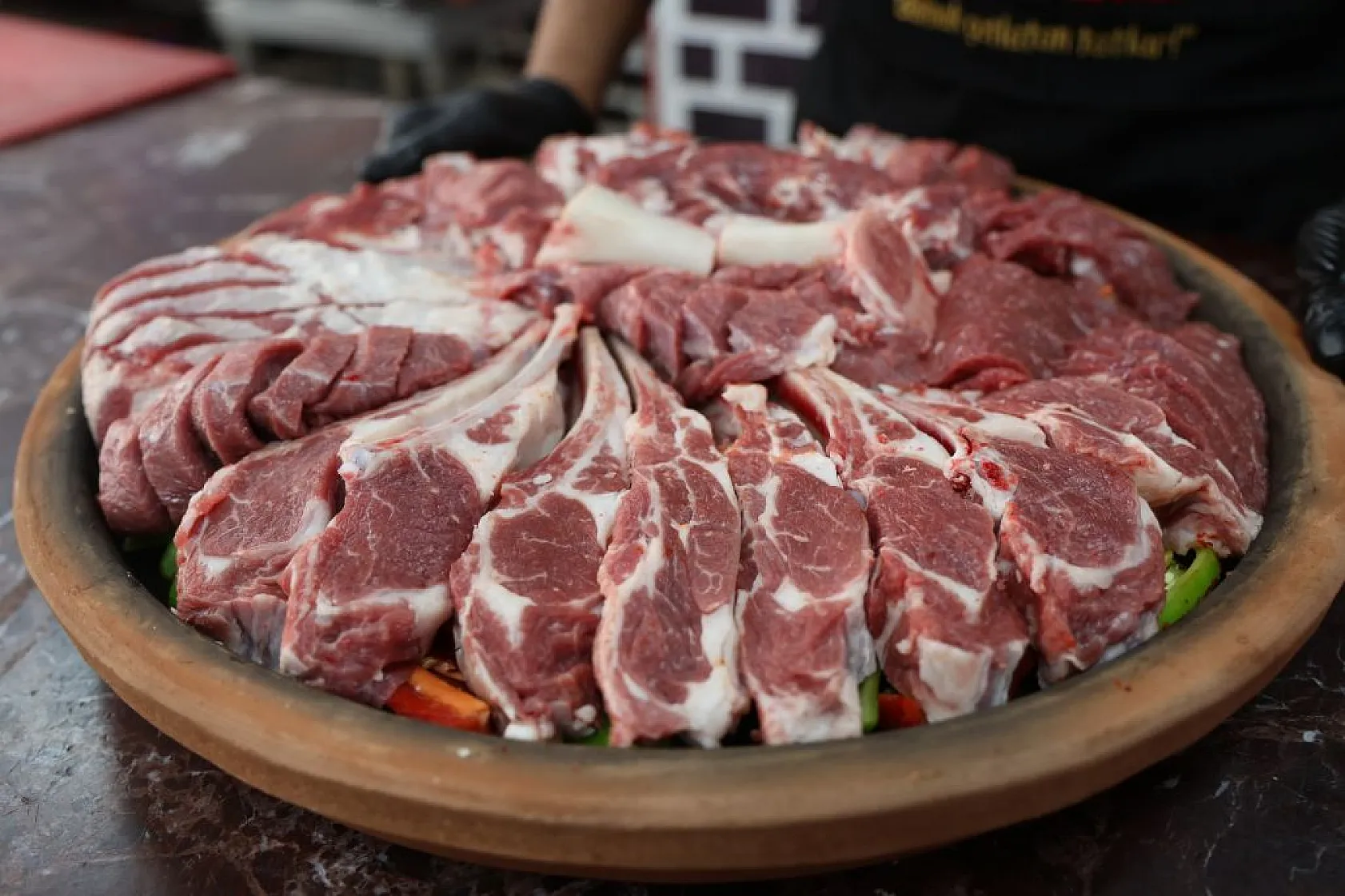 Elazığ'ın meşhur 'Palu Tava'sı iftar sofralarını süslüyor