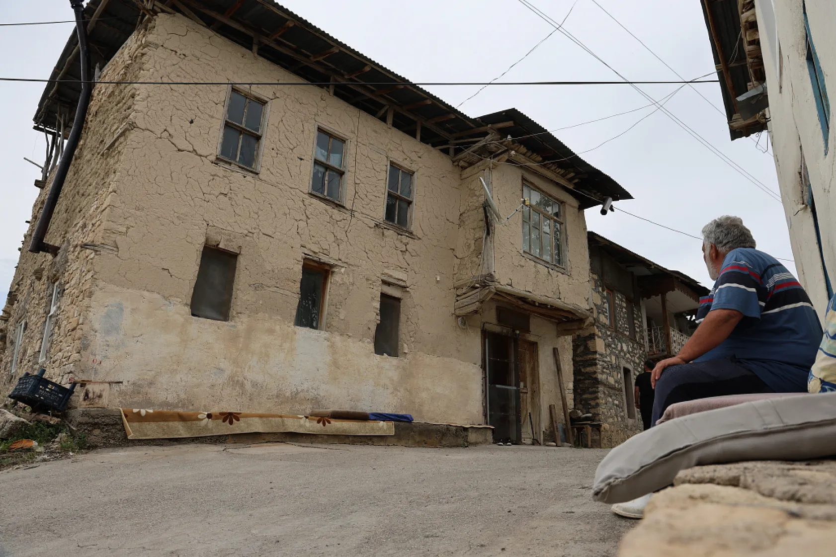 Elazığ'da bu köyden 4 il görülüyor