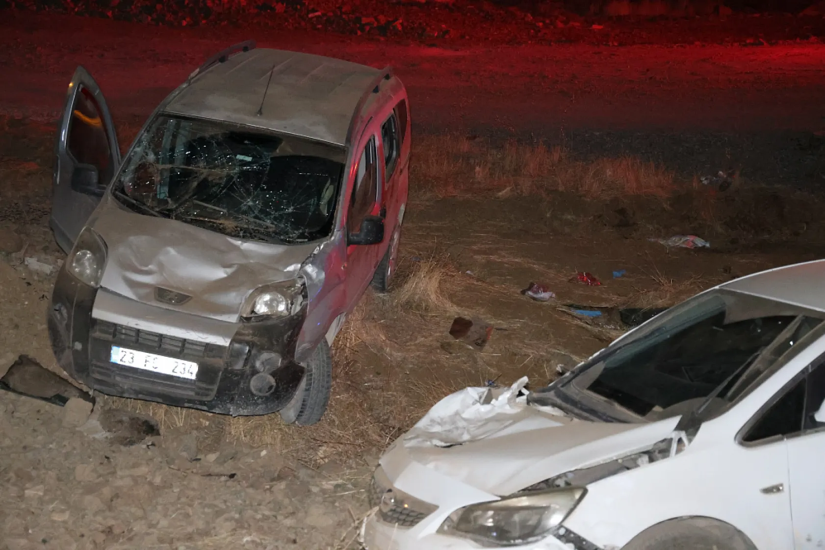 Elazığ-Bingöl yolunda feci kaza