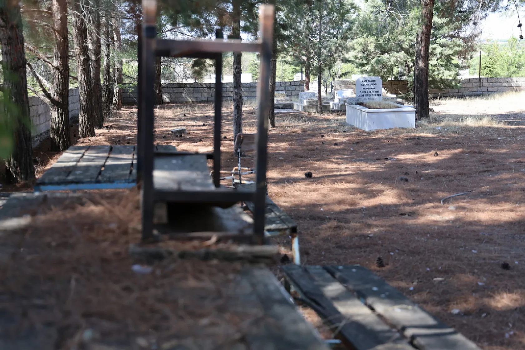 Elazığ'da bin yıllık manastıra zorlu yolculuk