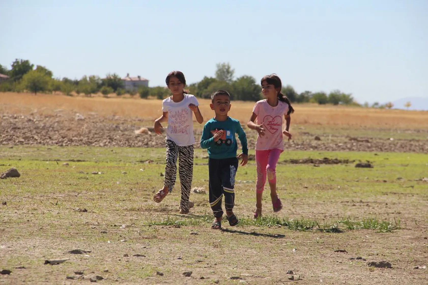 Aşağı İçme köyü şimdi kuraklıkla boğuşuyor